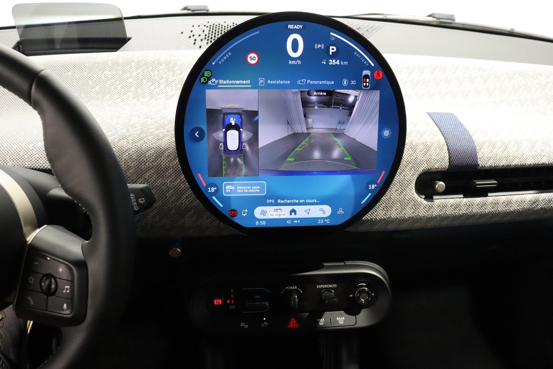 MINI J01 Cooper SE-image-15