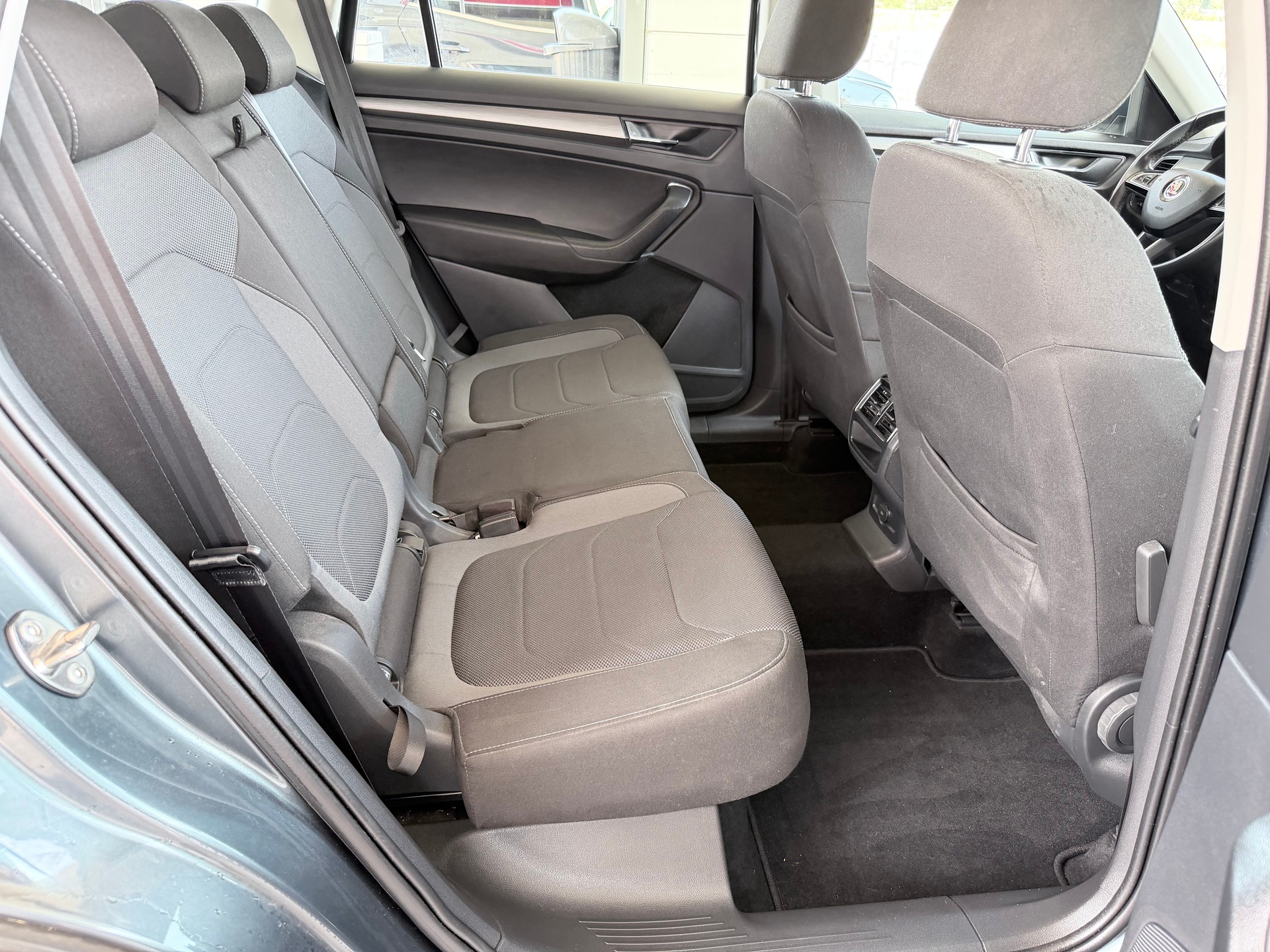 SKODA Kodiaq 2.0 TSI 4x4 Style-image-9