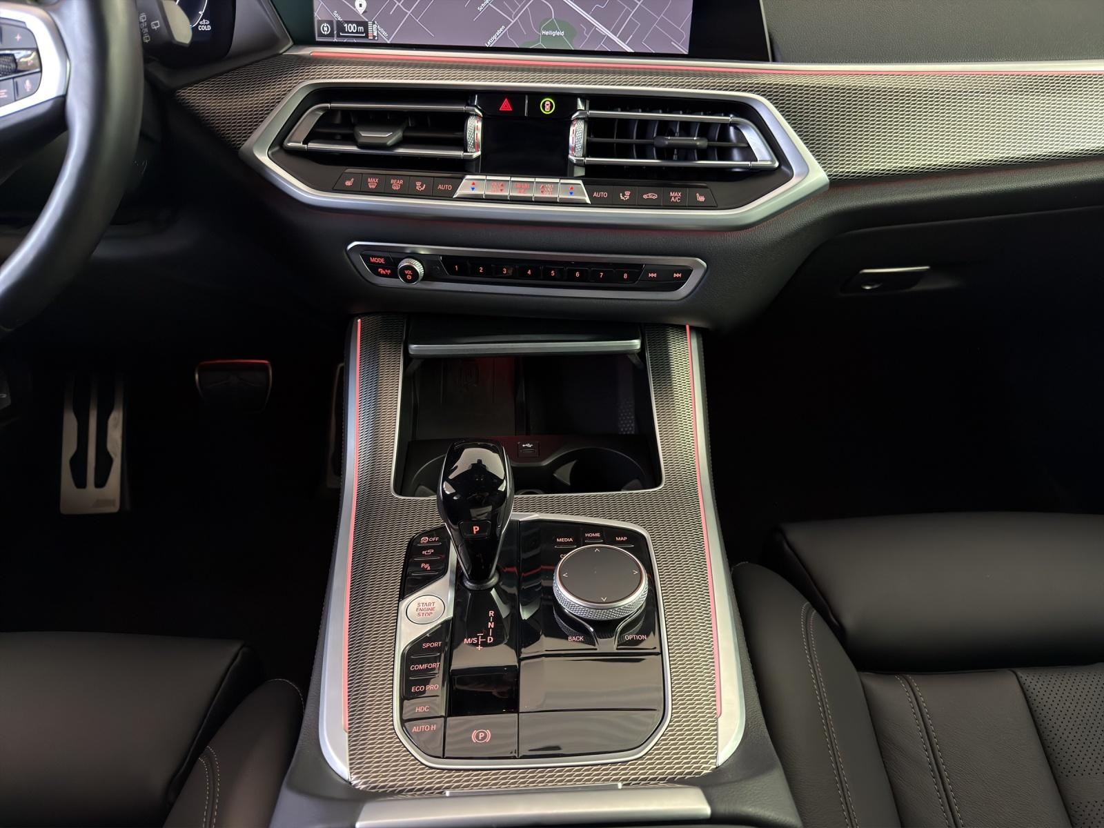 BMW X5 40d xDrive SAG-image-12