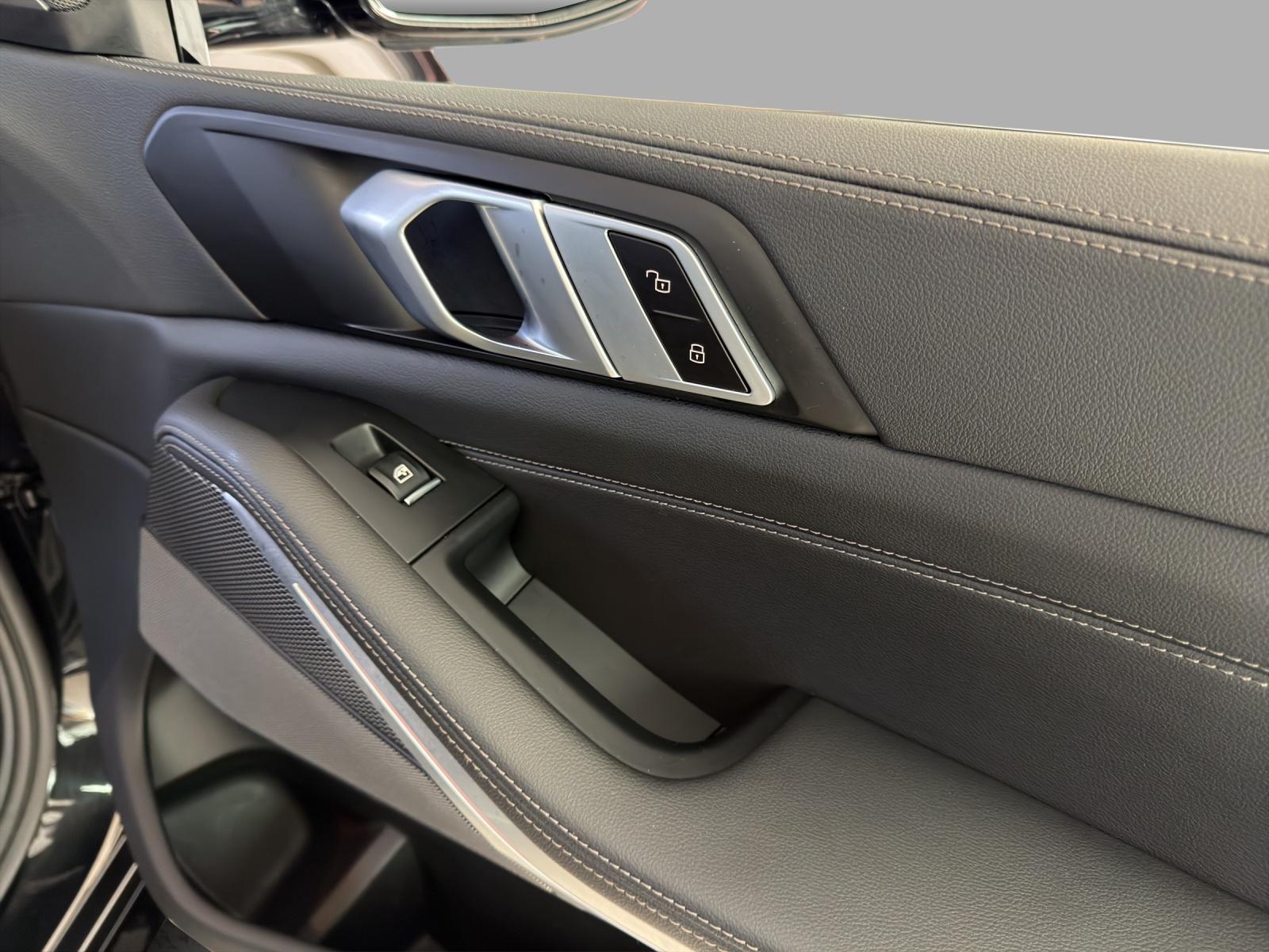 BMW X5 40d xDrive SAG-image-21