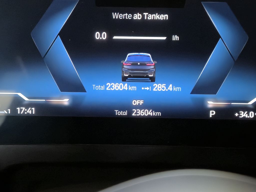 BMW 223i xDrive paddles-image-4