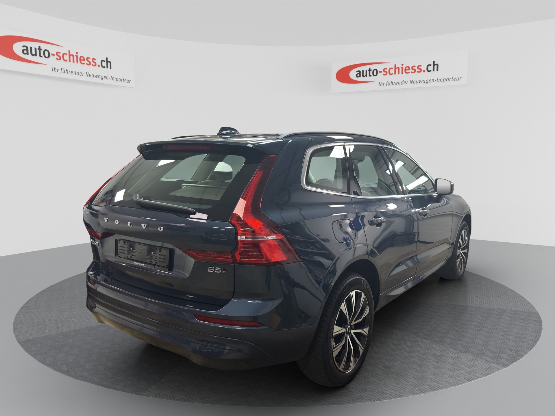 VOLVO XC60 B5 Benzin Mild Hybrid AWD Core Geartronic-image-5