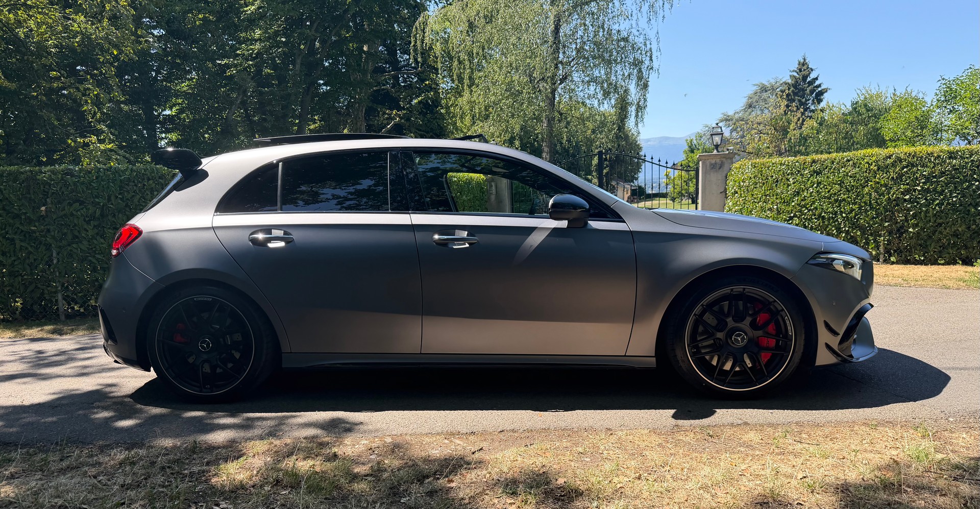 MERCEDES-BENZ A 45 S AMG 4Matic+ Speedshift-image-8