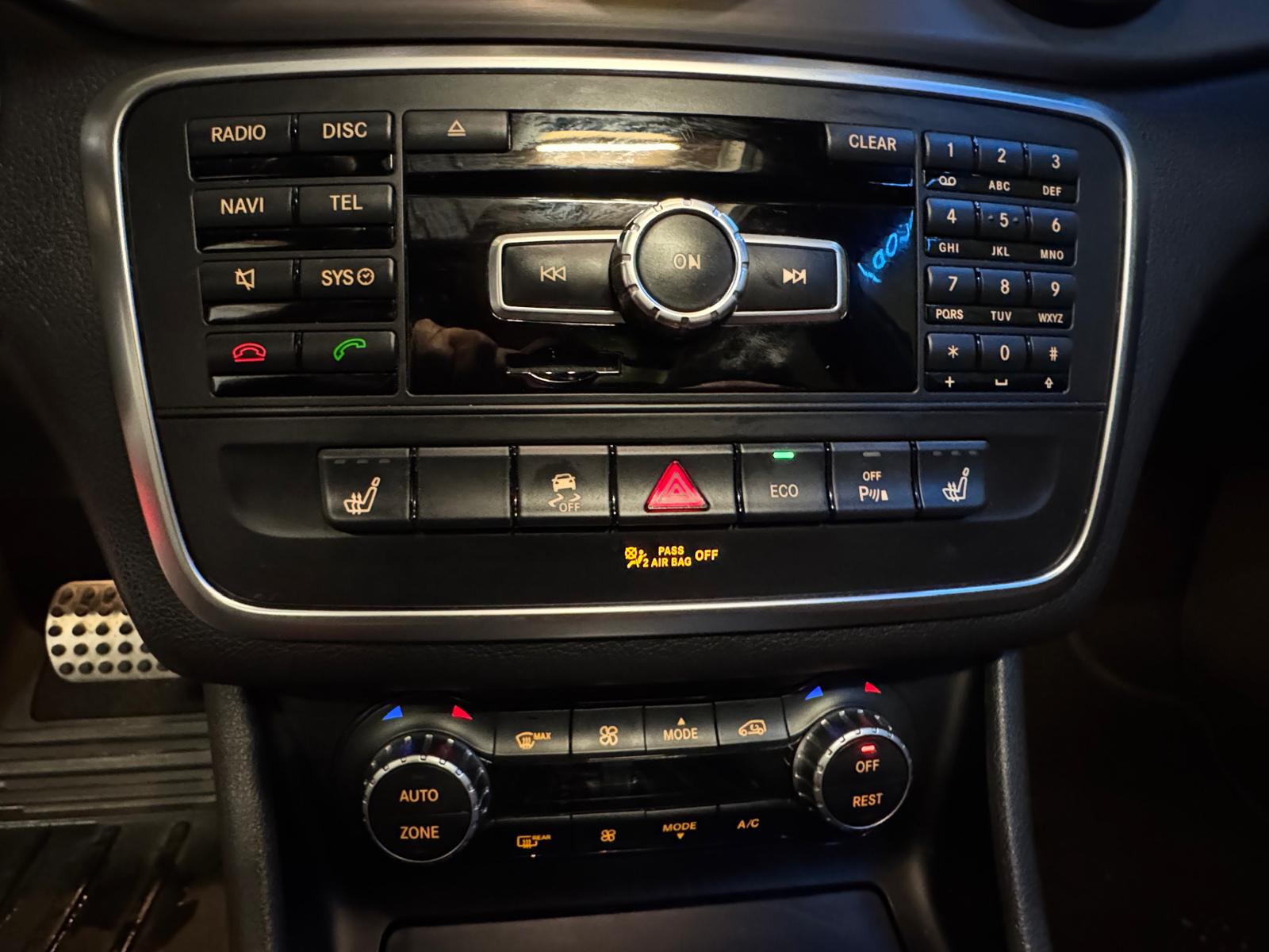 MERCEDES-BENZ GLA 45 AMG 4Matic 7G-DCT-image-23