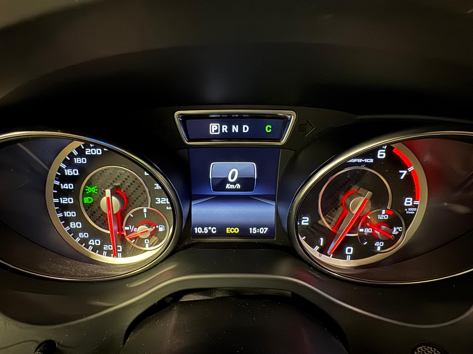 MERCEDES-BENZ GLA 45 AMG 4Matic 7G-DCT-image-20