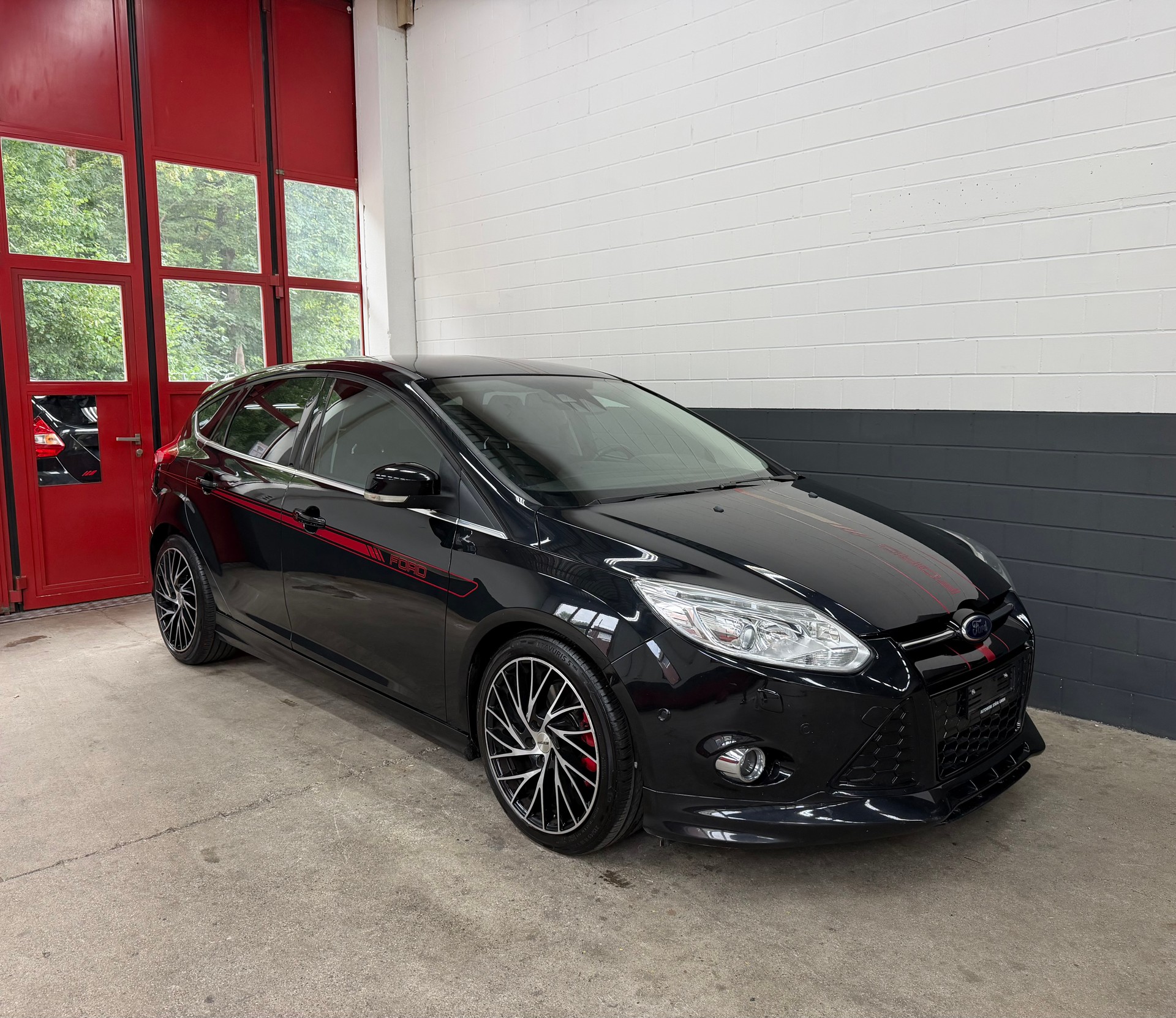 FORD Focus 1.6 SCTi Titanium //NEU AB MFK!