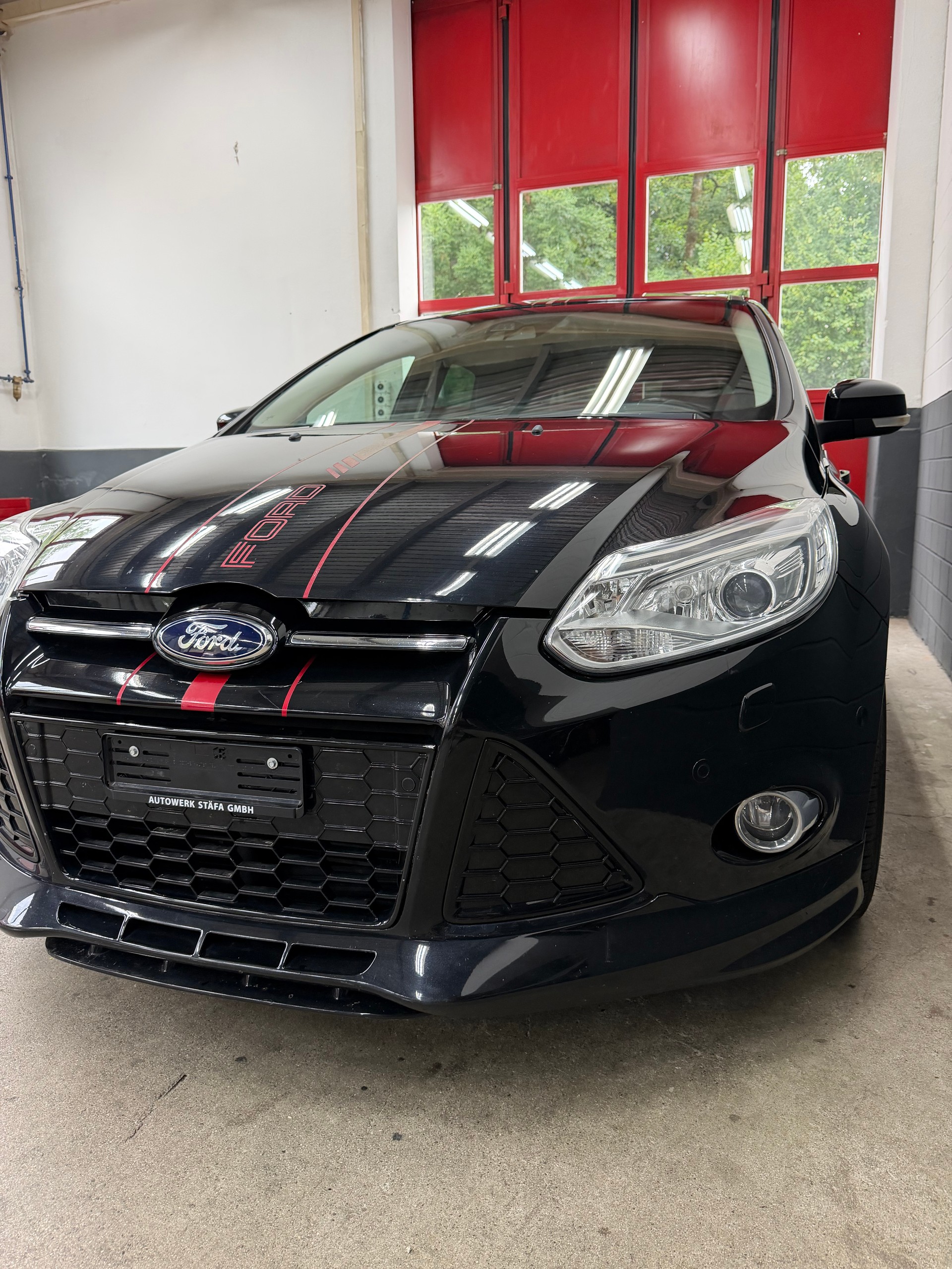 FORD Focus 1.6 SCTi Titanium //NEU AB MFK!-image-2