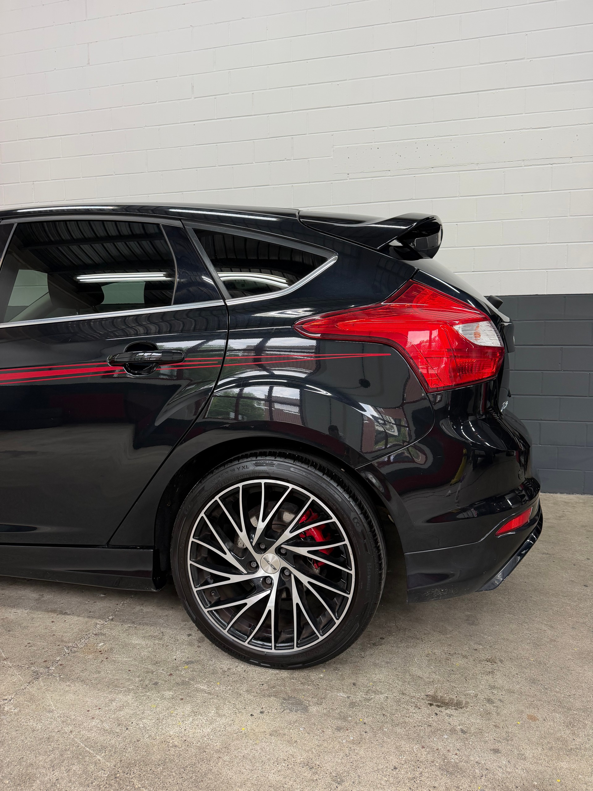 FORD Focus 1.6 SCTi Titanium //NEU AB MFK!-image-7