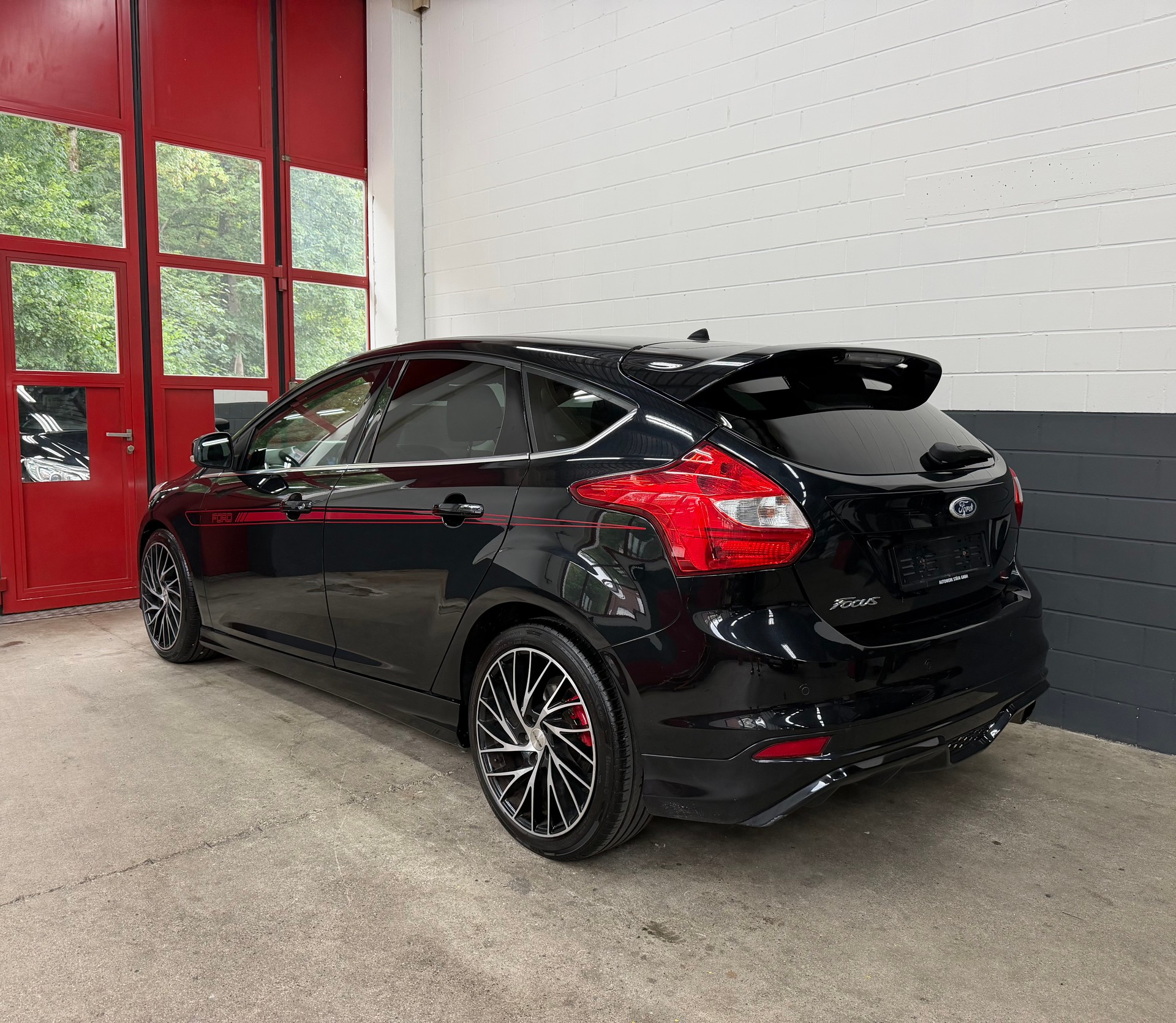 FORD Focus 1.6 SCTi Titanium //NEU AB MFK!-image-5