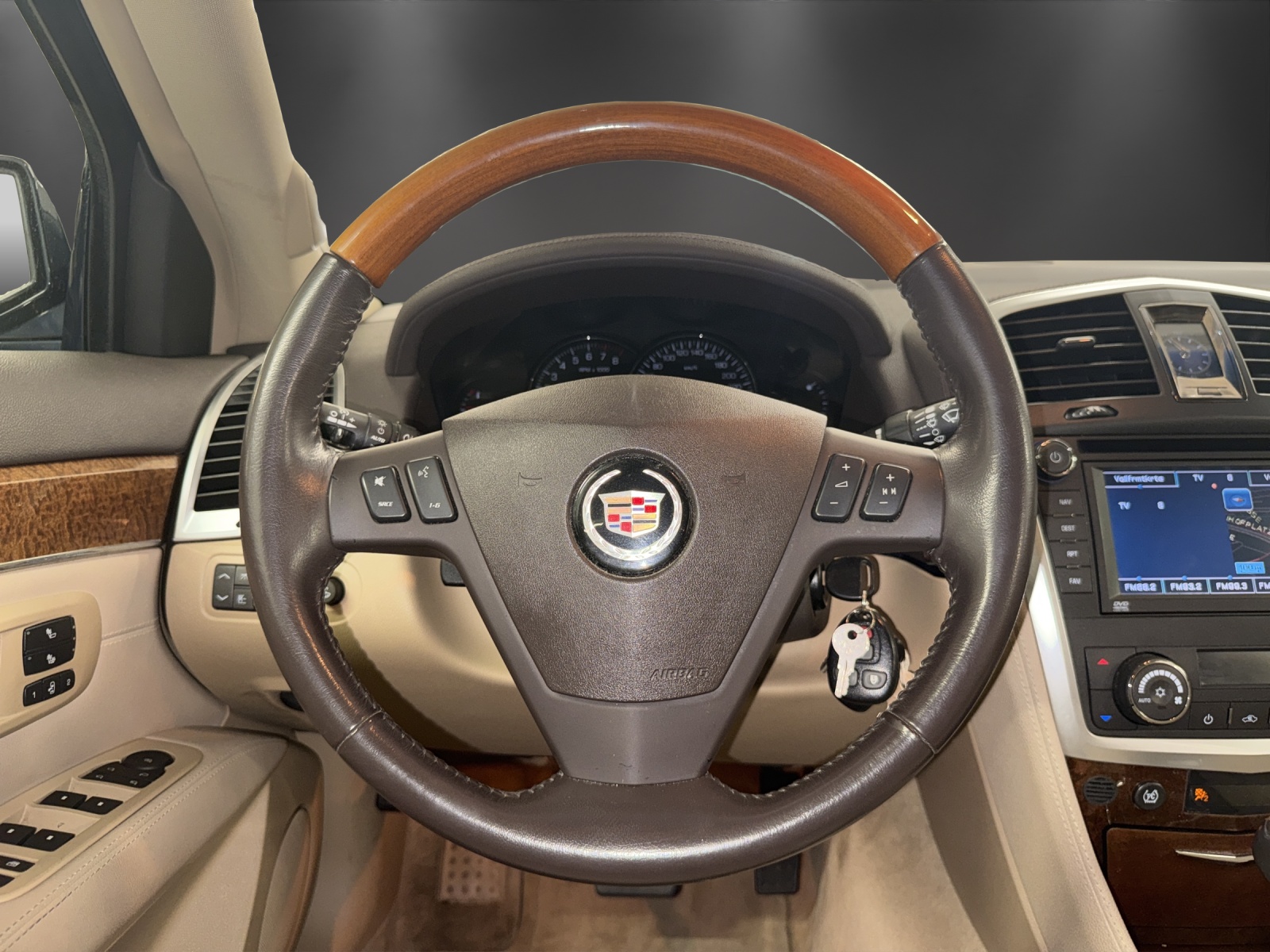 CADILLAC SRX 3.6 V6 Sport Luxury 4WD-image-11