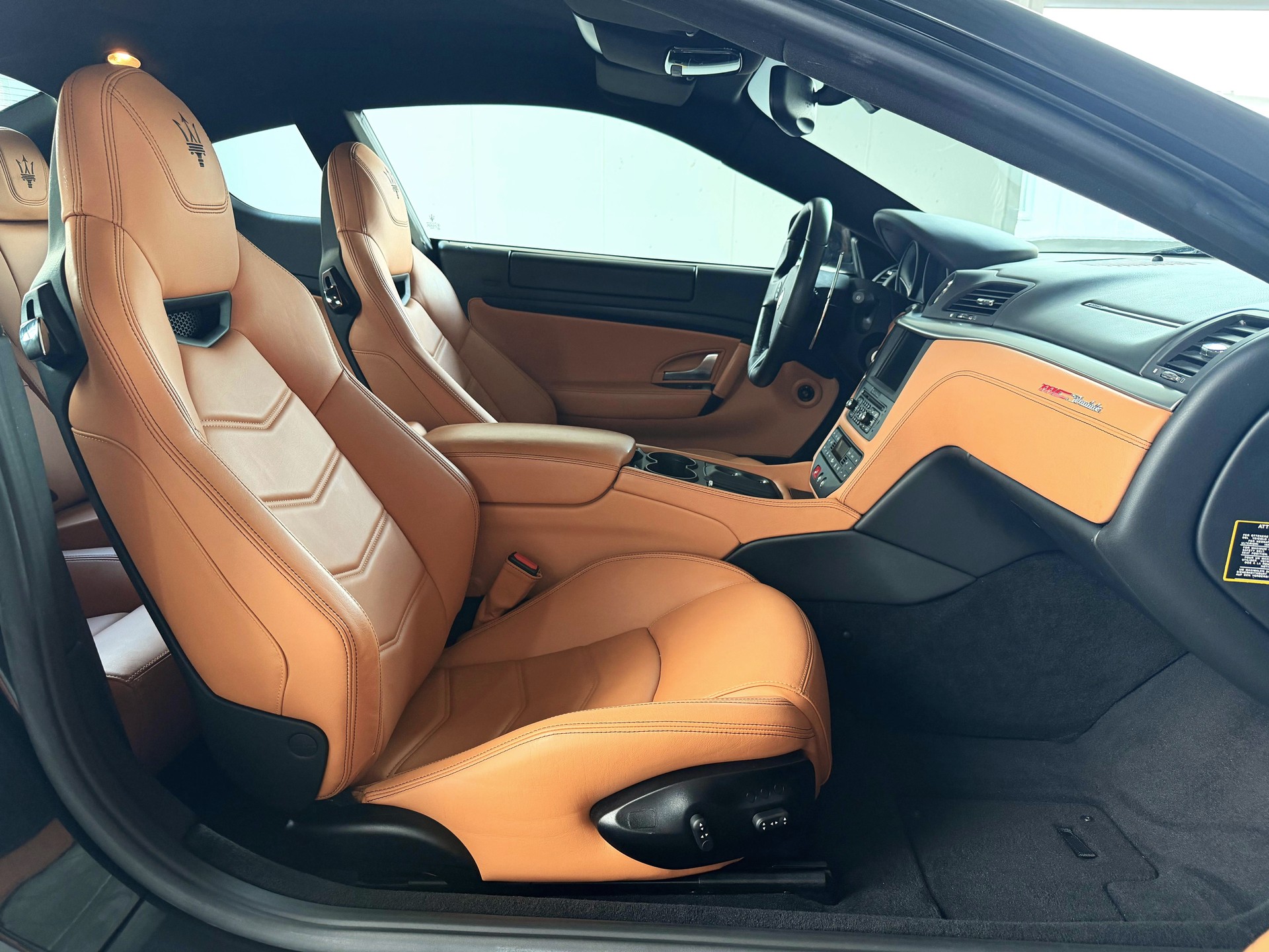 MASERATI GranTurismo MC Stradale Cambiocorsa-image-5