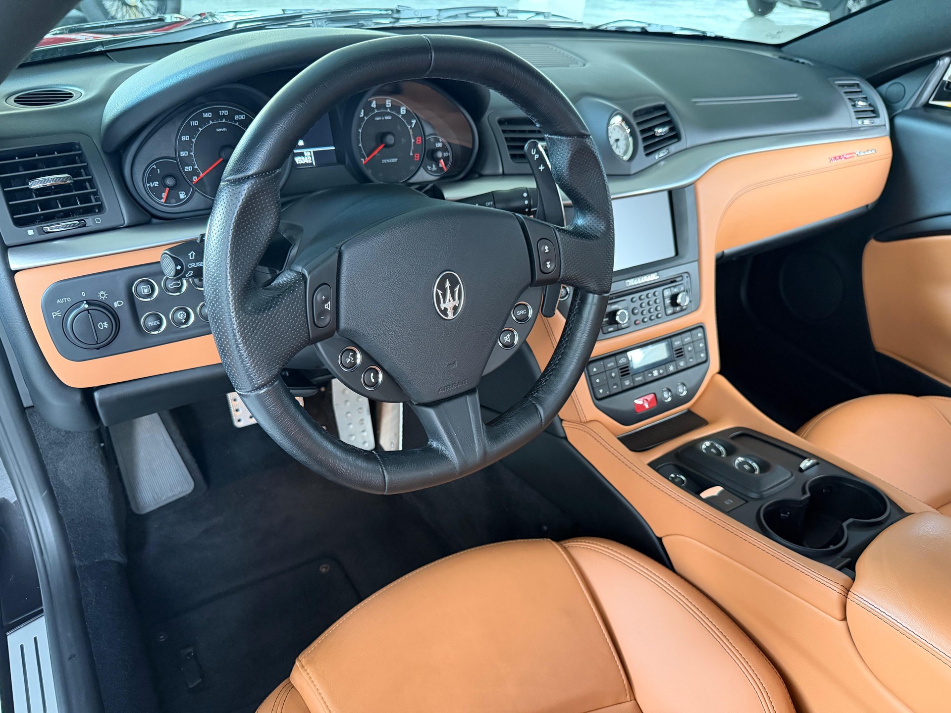 MASERATI GranTurismo MC Stradale Cambiocorsa-image-6