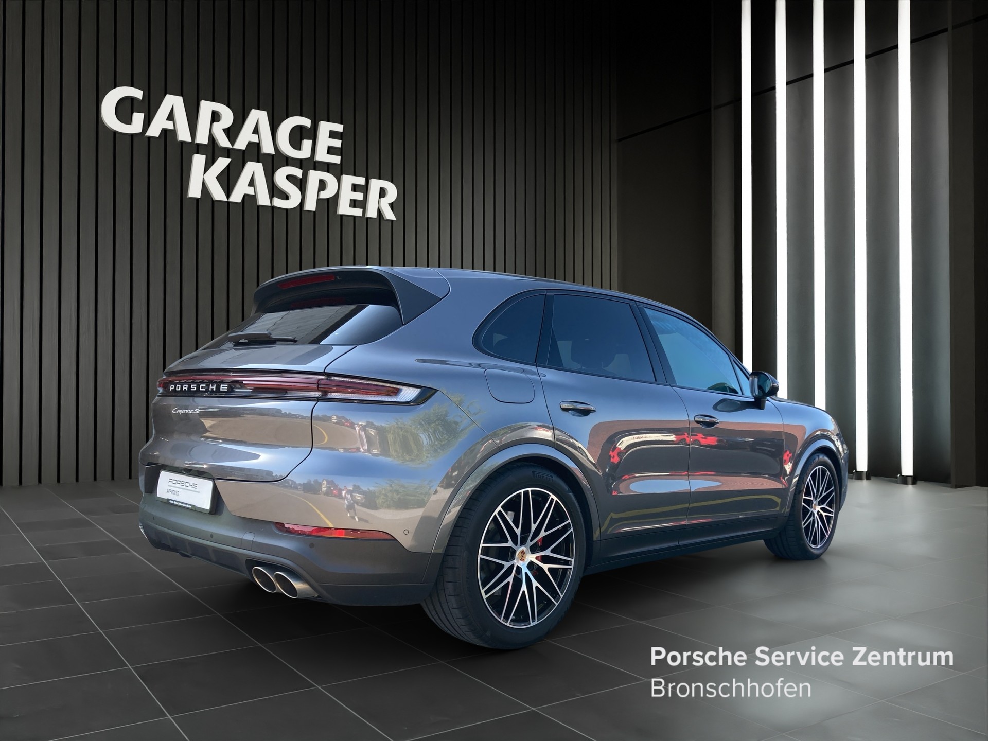 PORSCHE Cayenne S-image-4