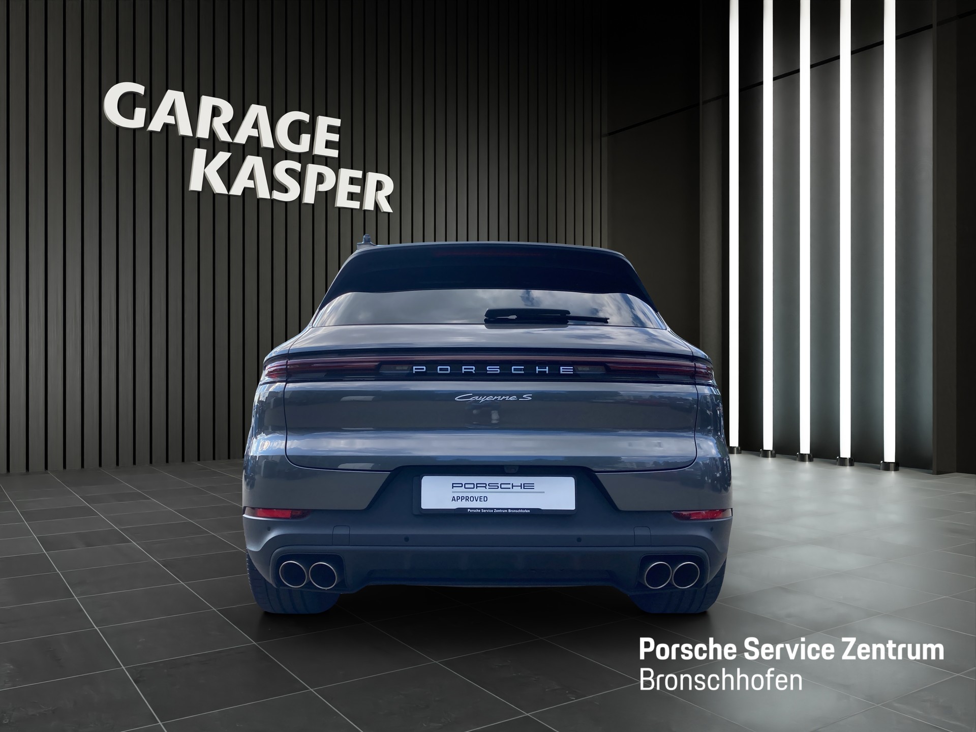 PORSCHE Cayenne S-showroom-element-3