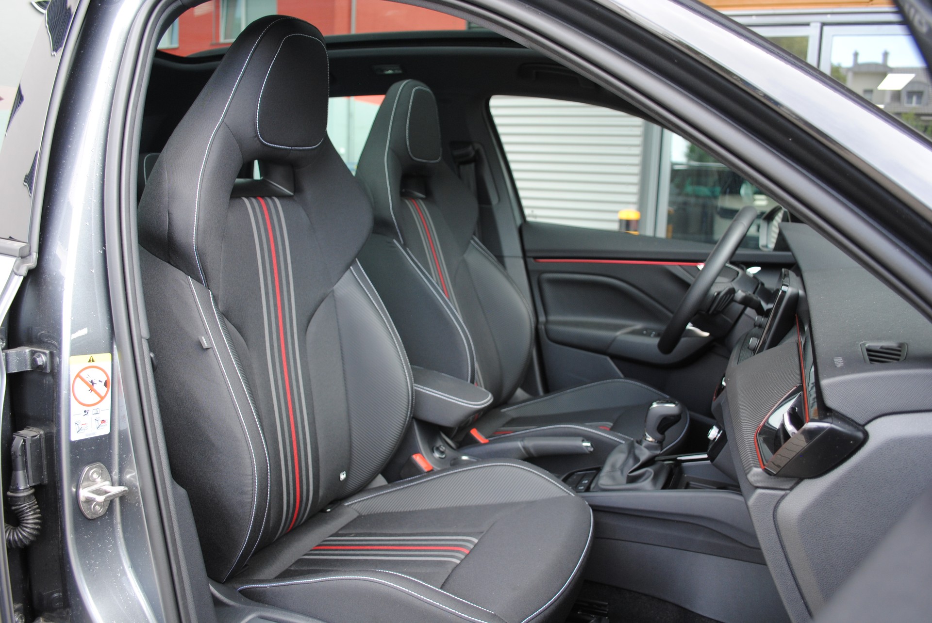 SKODA Kamiq 1.5 TSI Monte Carlo DSG-image-13