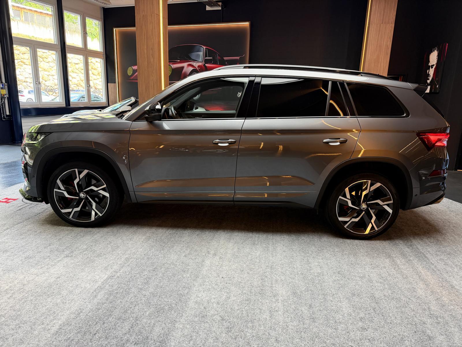 SKODA Kodiaq 2.0 TSI RS DSG-image-4