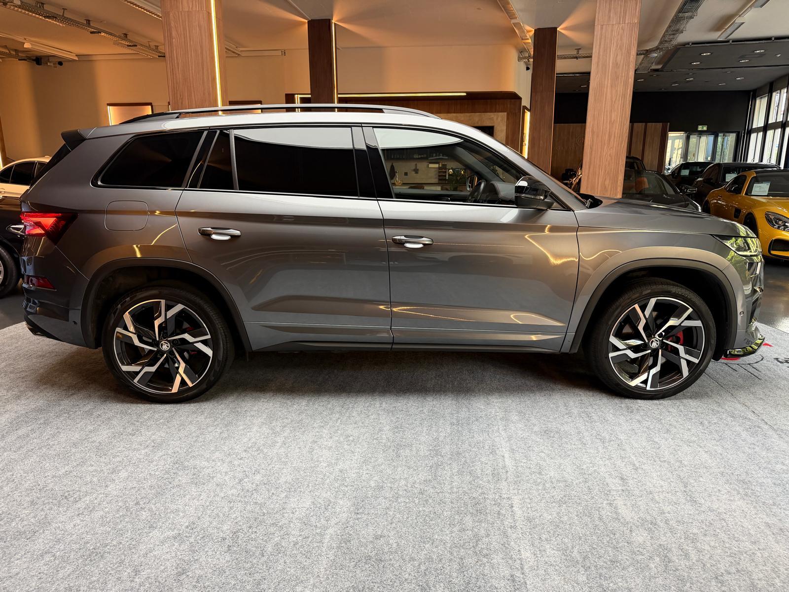 SKODA Kodiaq 2.0 TSI RS DSG-image-8