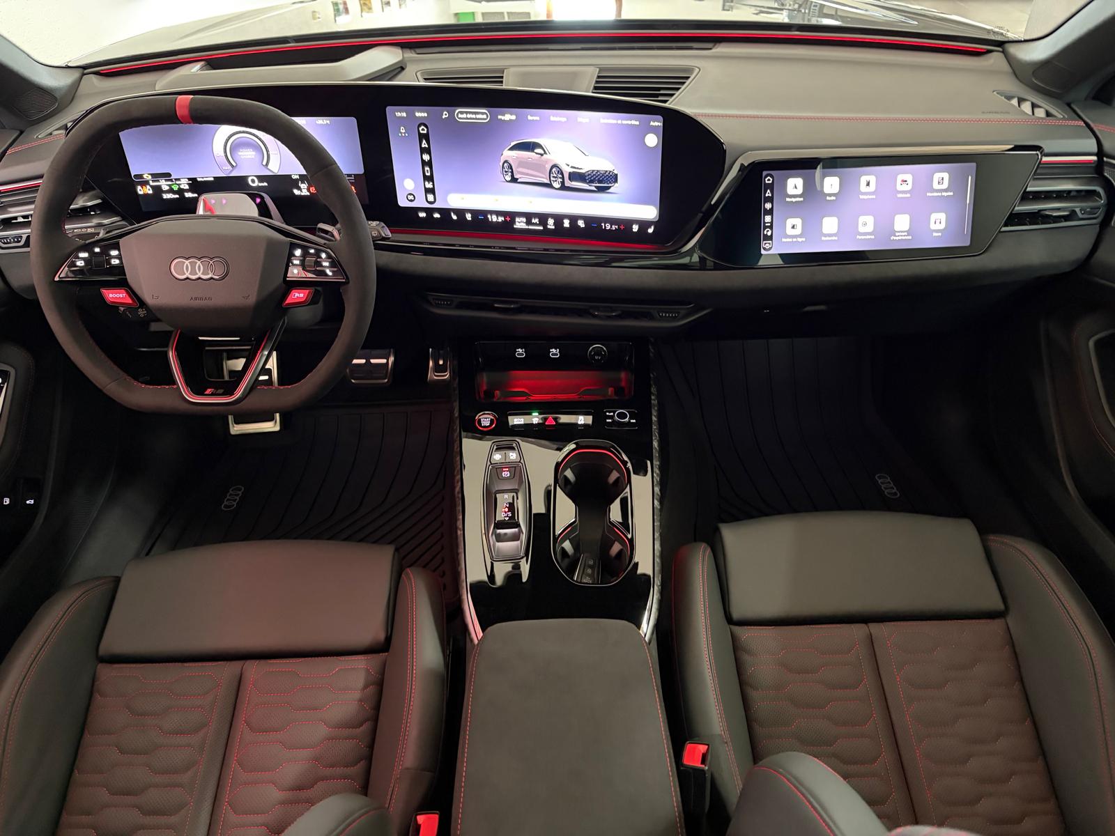AUDI RS 5 Avant TFSI 470 kW Tiptronic quattro *Pack RS *Attelage*-image-18