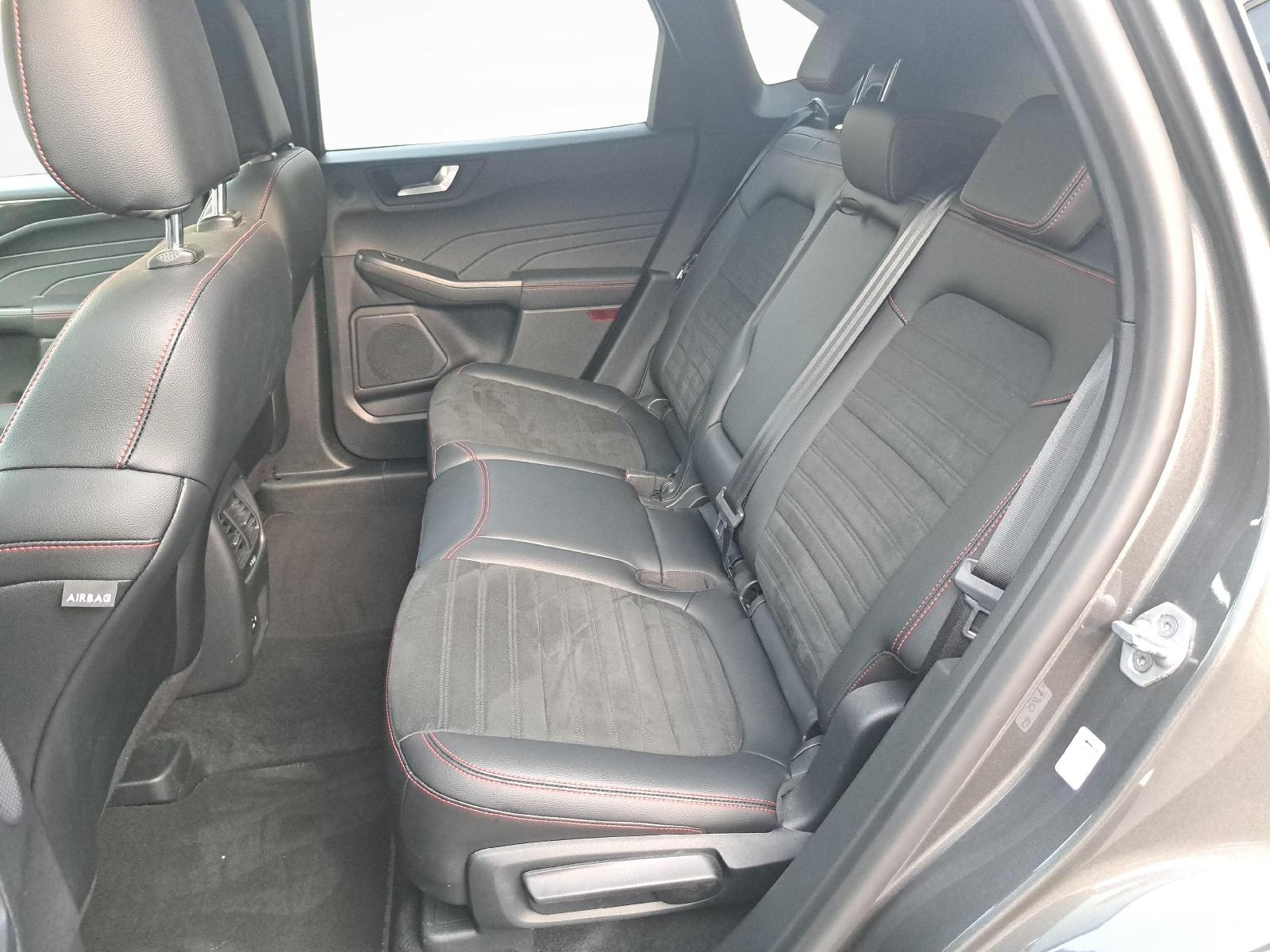 FORD Kuga 2.5 Hybrid ST-Line X 4x4-image-10