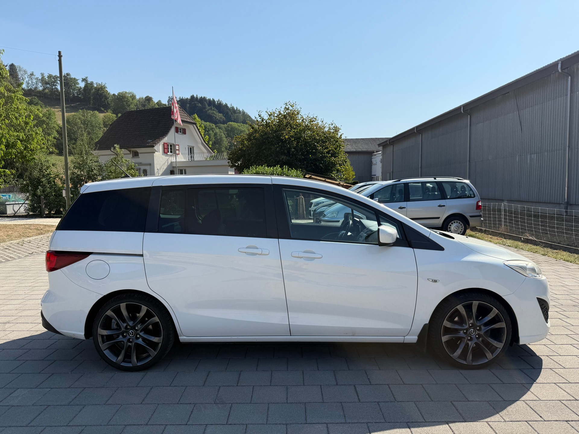 MAZDA 5 2.0 16V Exclusive-image-3
