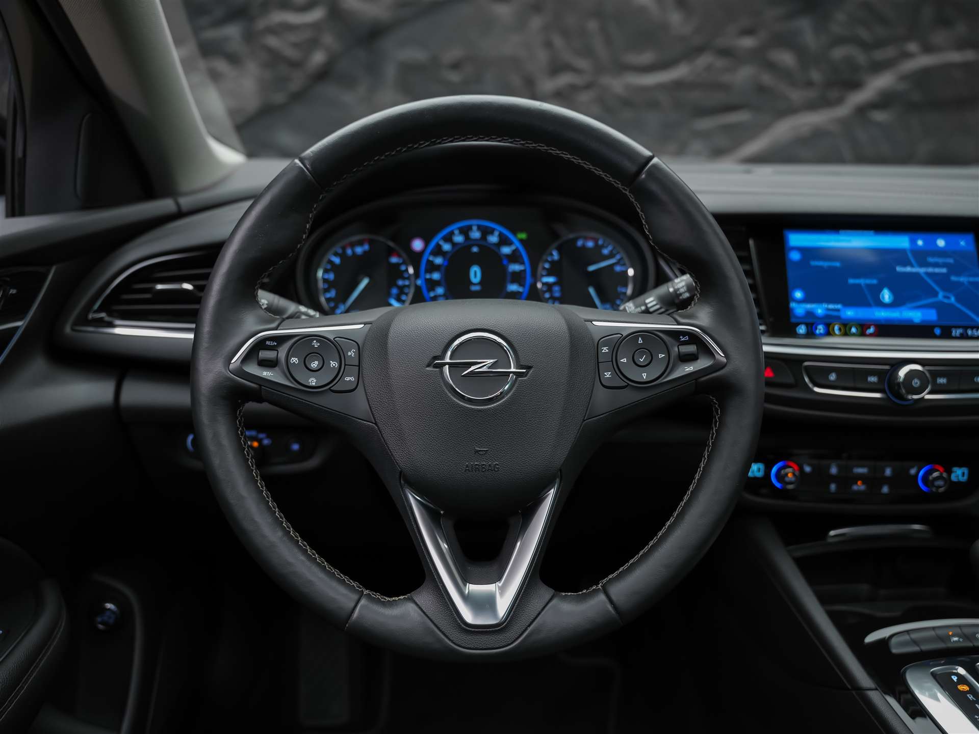 OPEL Insignia 2.0 BiDTI Sports Tourer Excellence 4WD A. *Panorama*Matrix-LED*Head_up*Lenkradheizung*-image-27