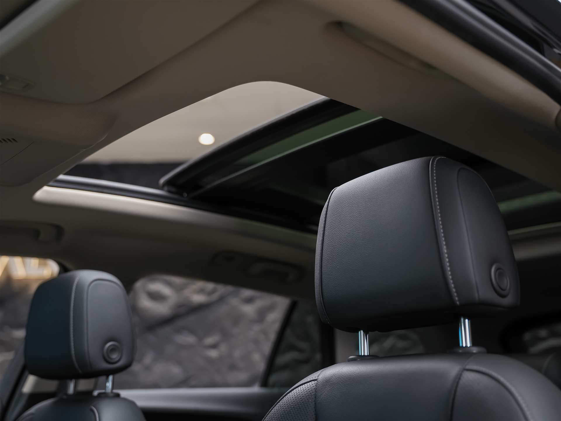 OPEL Insignia 2.0 BiDTI Sports Tourer Excellence 4WD A. *Panorama*Matrix-LED*Head_up*Lenkradheizung*-image-10
