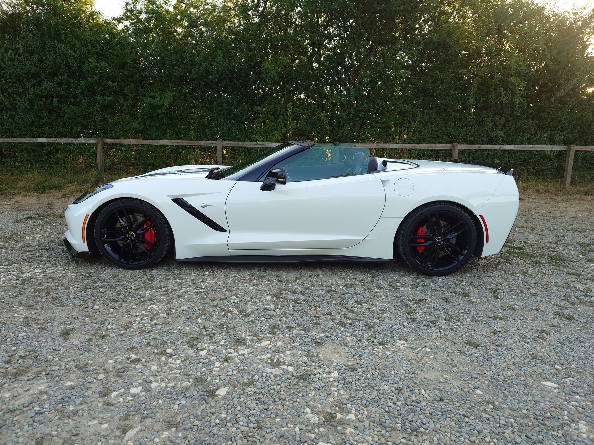 CHEVROLET Corvette Convertible Stingray-image-0