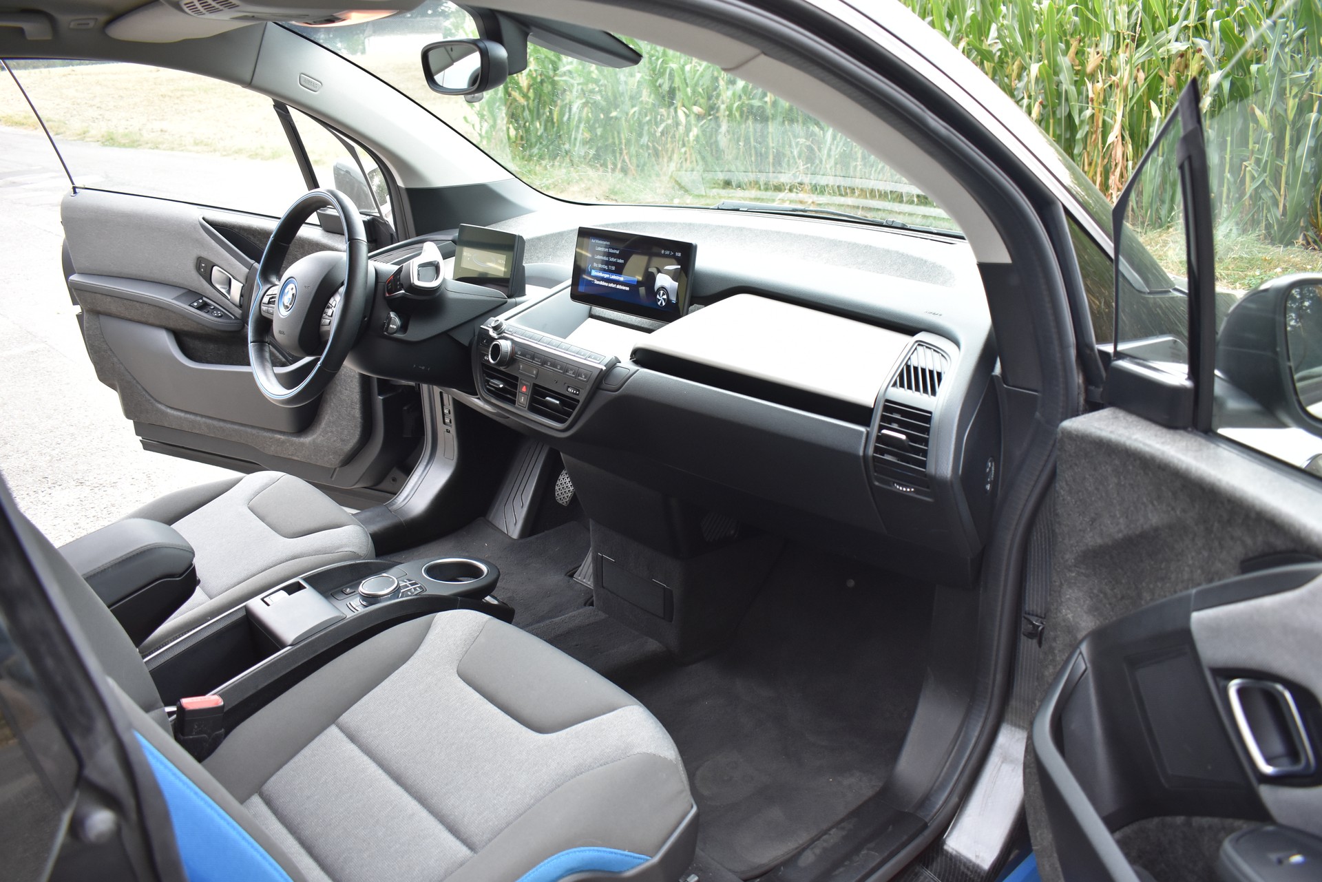 BMW i3s (120Ah)-image-11