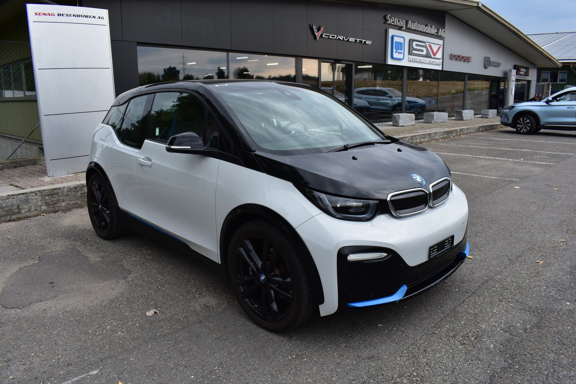 BMW i3s (120Ah)-image-1