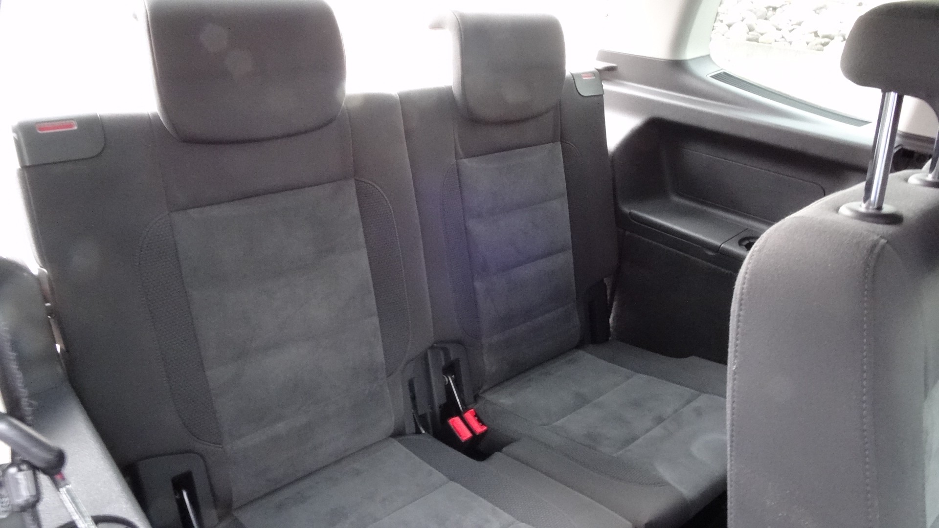 VW Touran 1.4 TSI Highline DSG-image-16