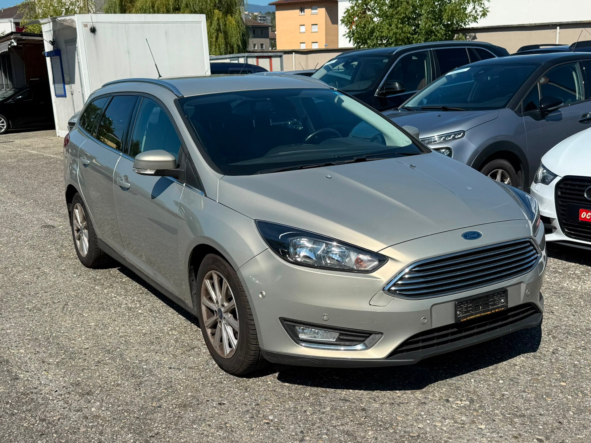 FORD Focus 1.0 SCTi Trend-image-1