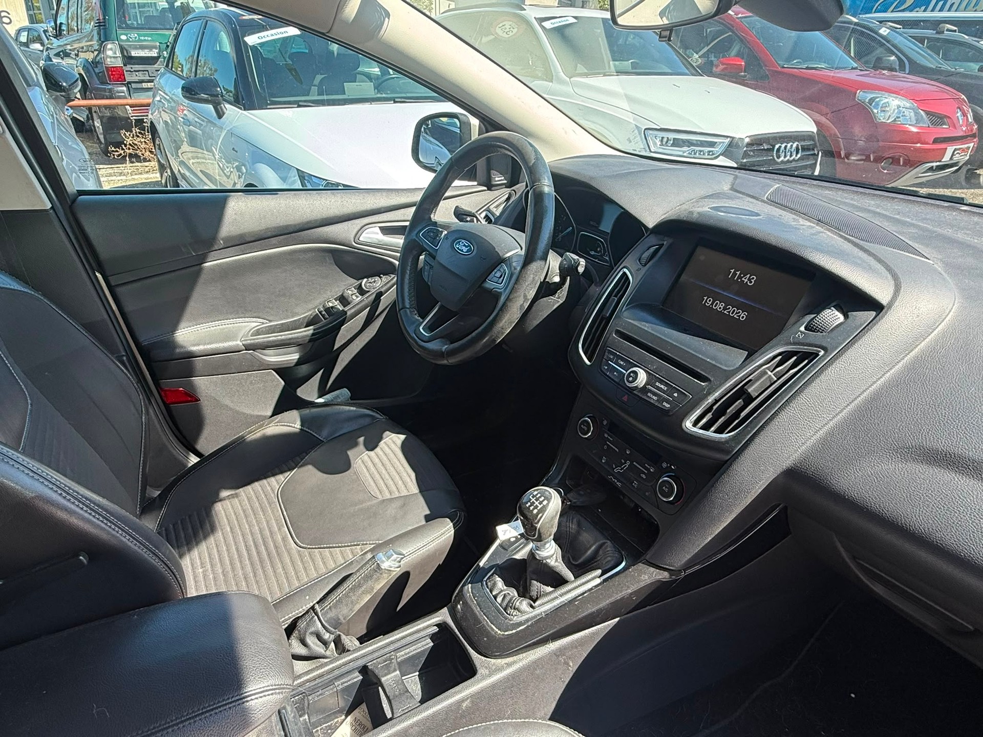 FORD Focus 1.0 SCTi Trend-image-8