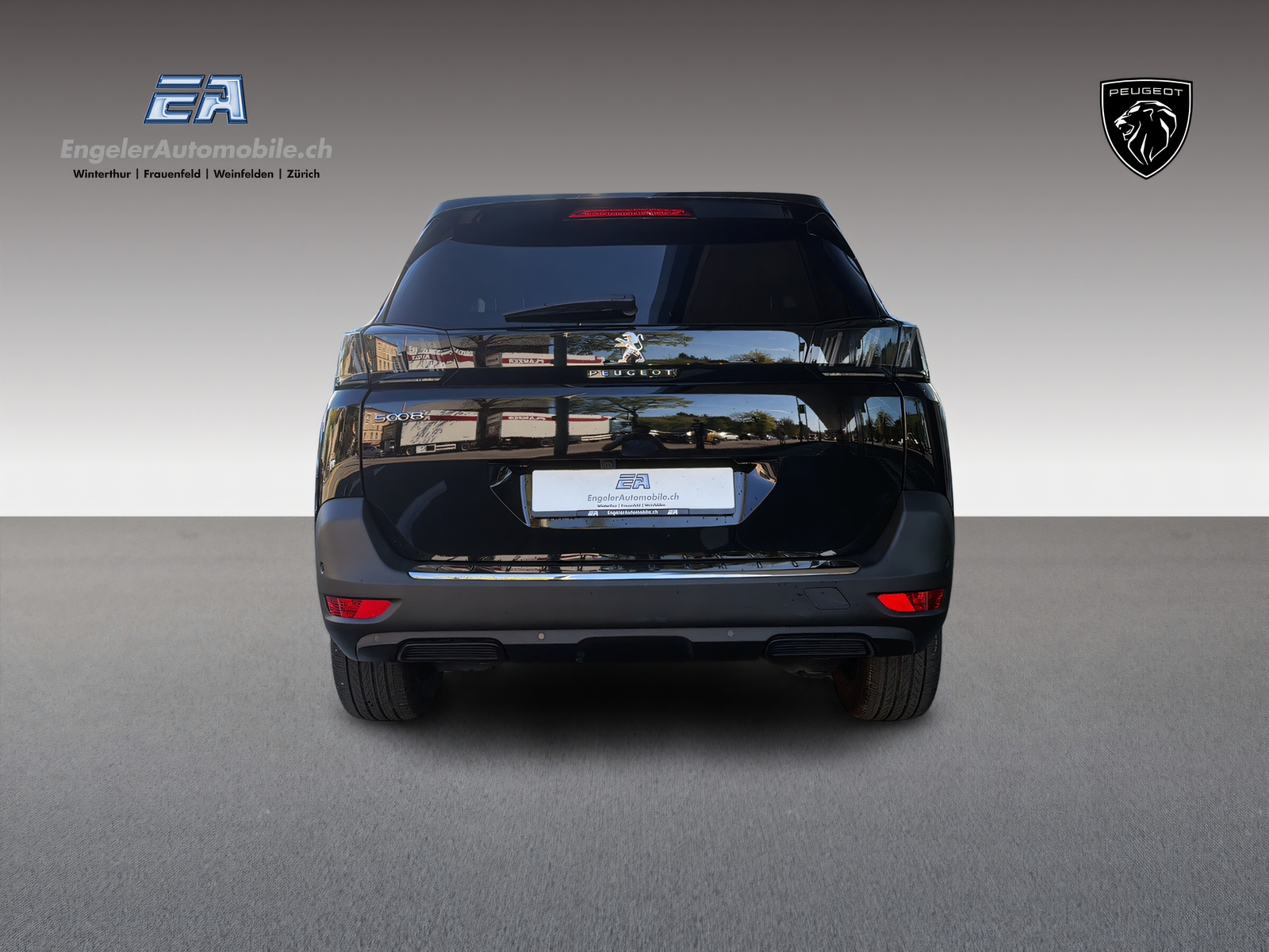 PEUGEOT 5008 1.2 PureTech Allure Pack-image-4