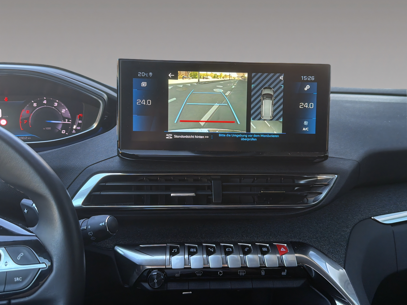 PEUGEOT 5008 1.2 PureTech Allure Pack-image-13