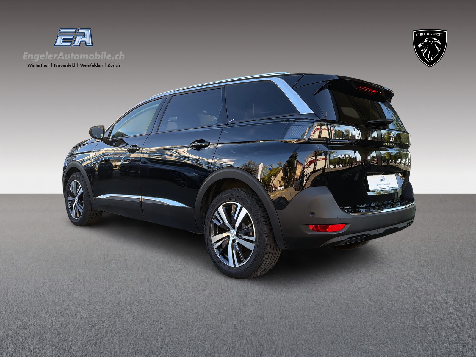 PEUGEOT 5008 1.2 PureTech Allure Pack-image-3