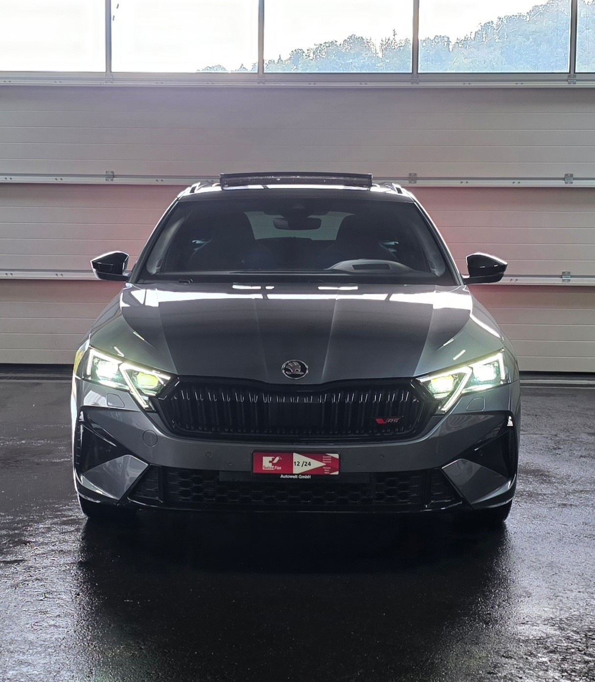 SKODA Octavia Combi 2.0 TSI DSG RS-image-7