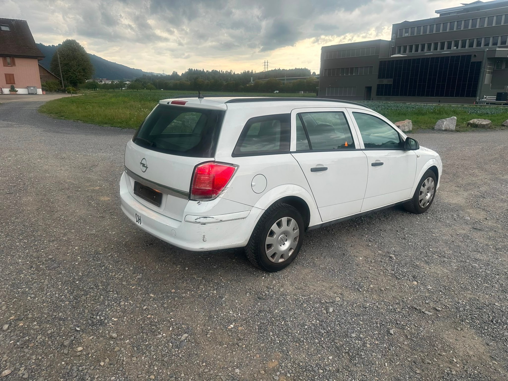 OPEL Astra Caravan 1.6i 16V Enjoy-image-4