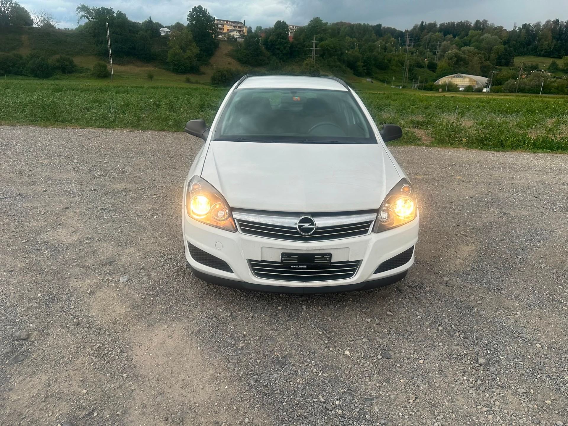 OPEL Astra Caravan 1.6i 16V Enjoy-image-1