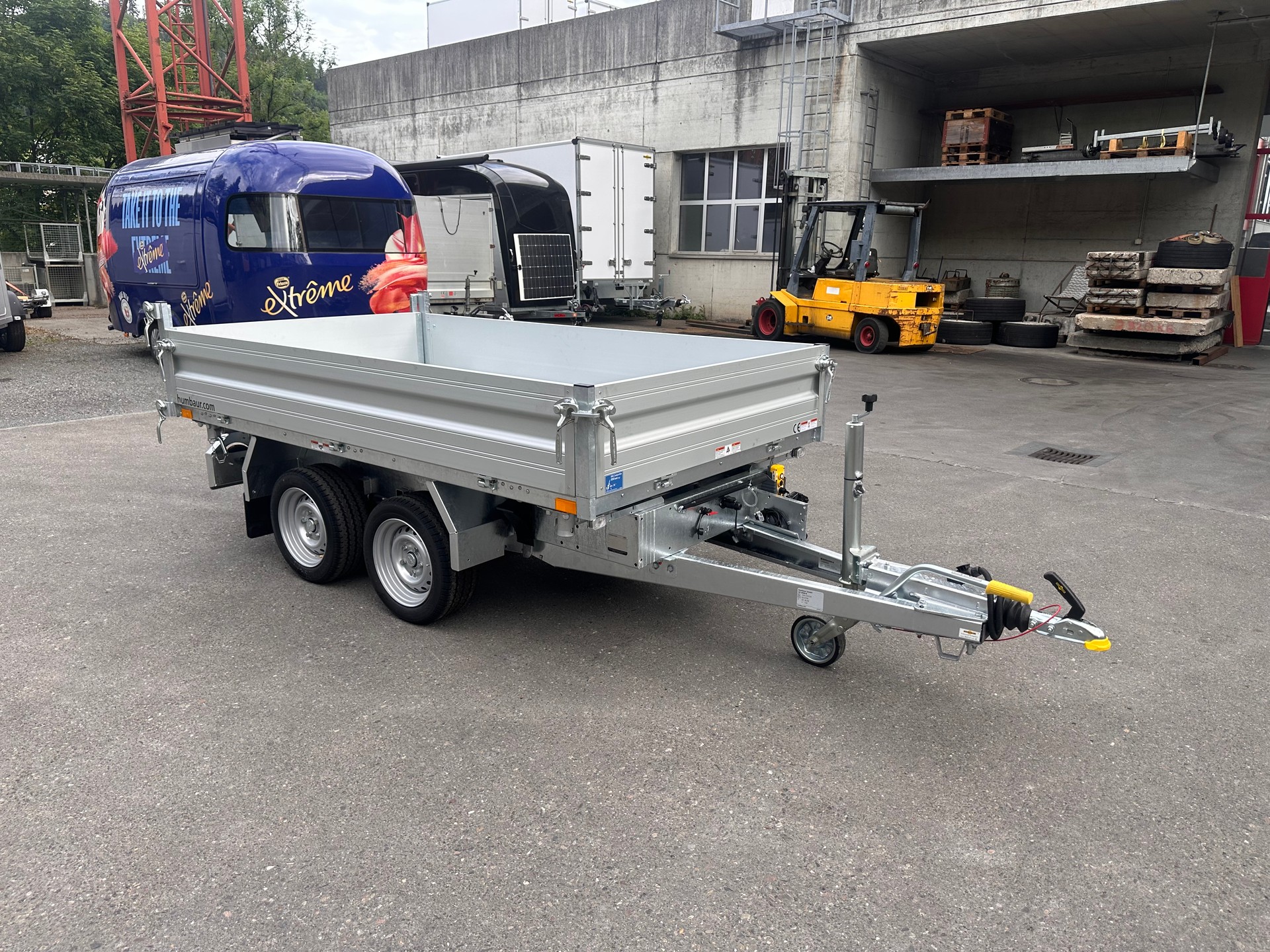 HUMBAUR HTK 2700.31 mit E-Pumpe