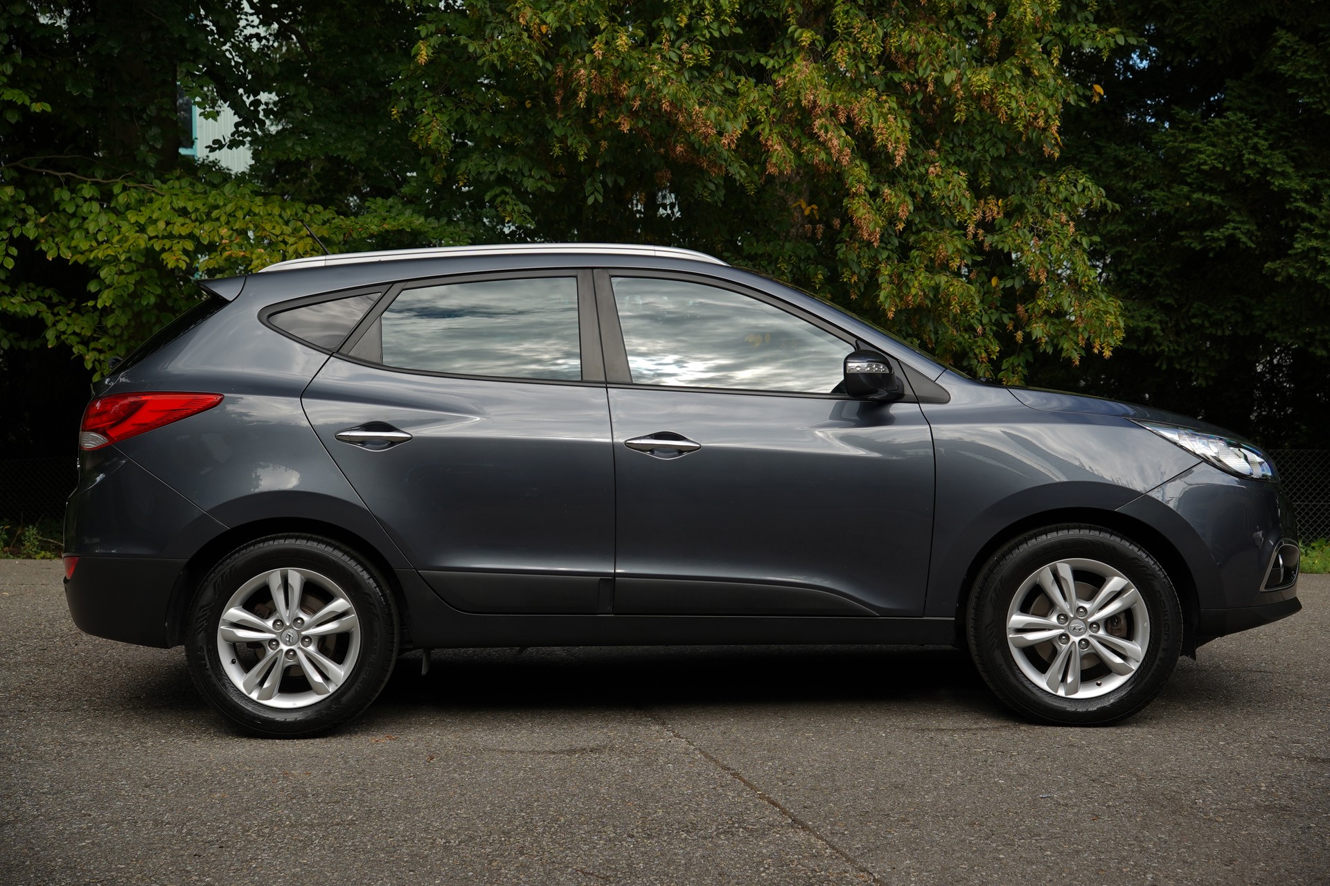 HYUNDAI iX 35 2.0 Style 4WD Automatic-showroom-element-1