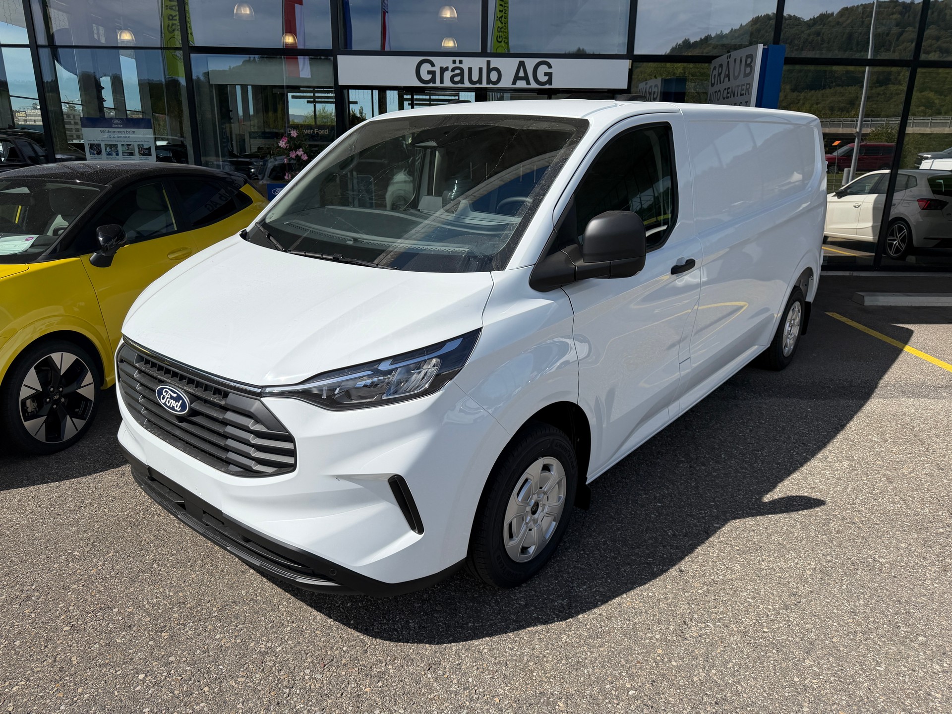FORD Transit Custom Van 320 L2H1 Trend Automat-showroom-element-2