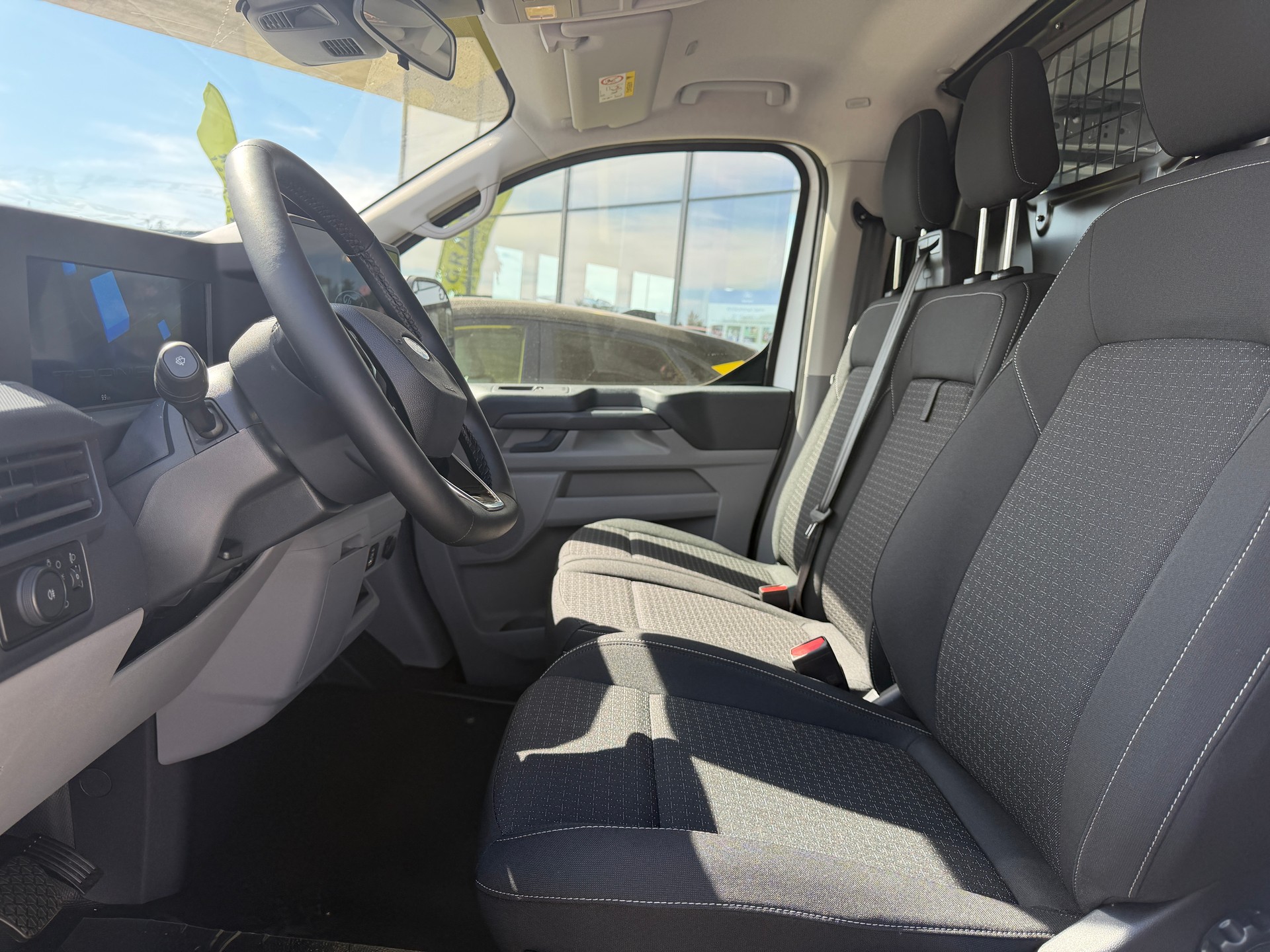 FORD Transit Custom Van 320 L2H1 Trend Automat-image-6
