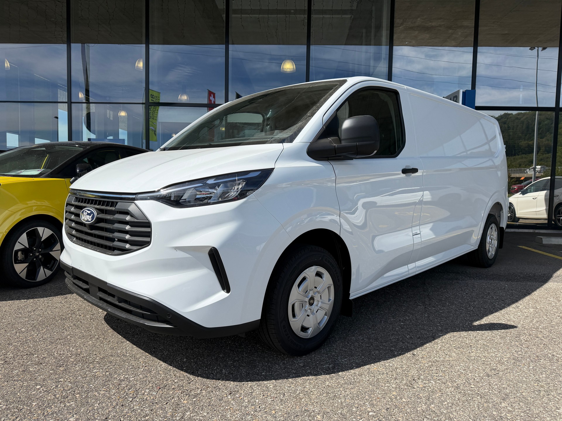 FORD Transit Custom Van 320 L2H1 Trend Automat