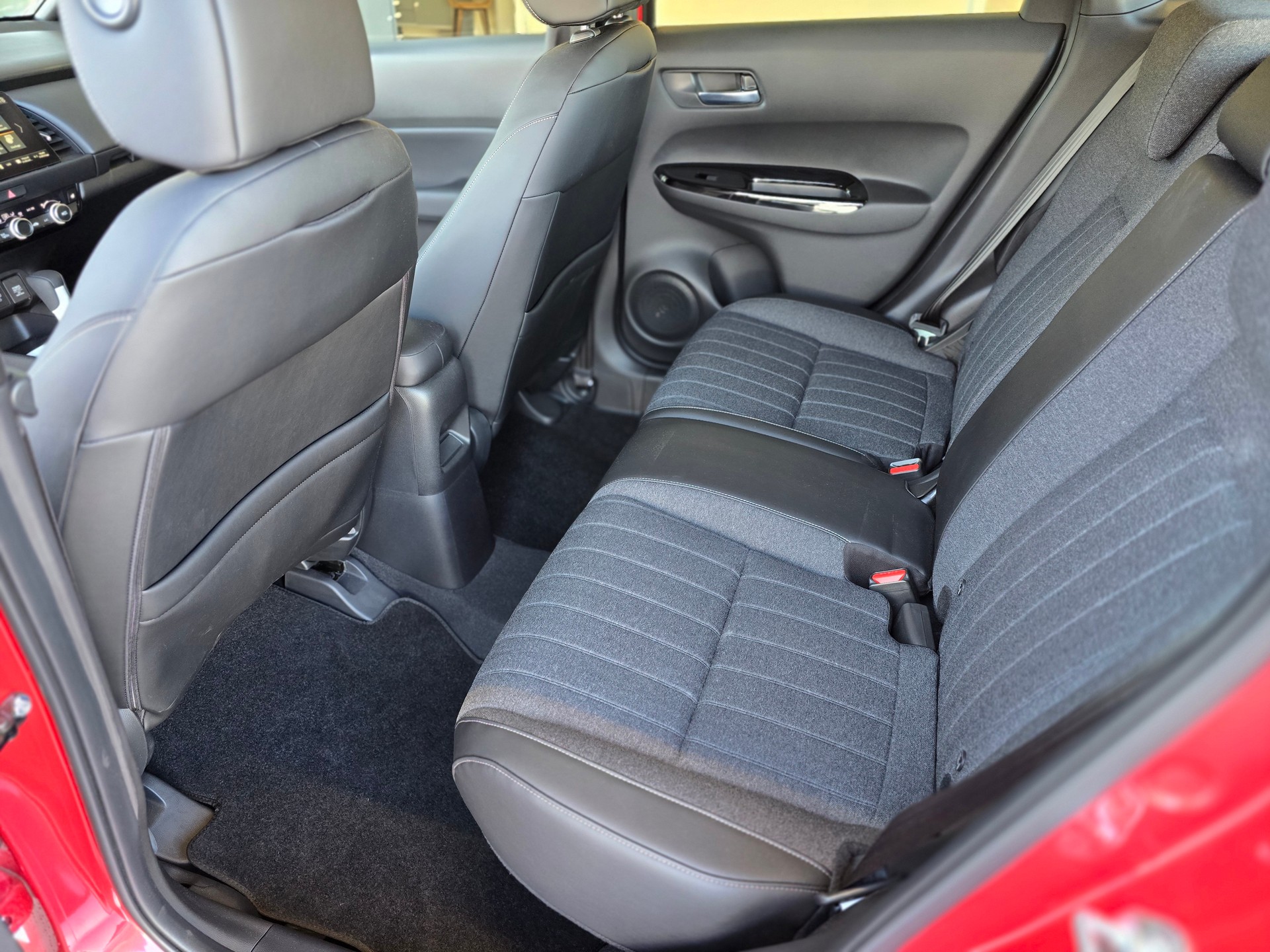 HONDA Jazz 1.5i-MMD Elegance-image-6