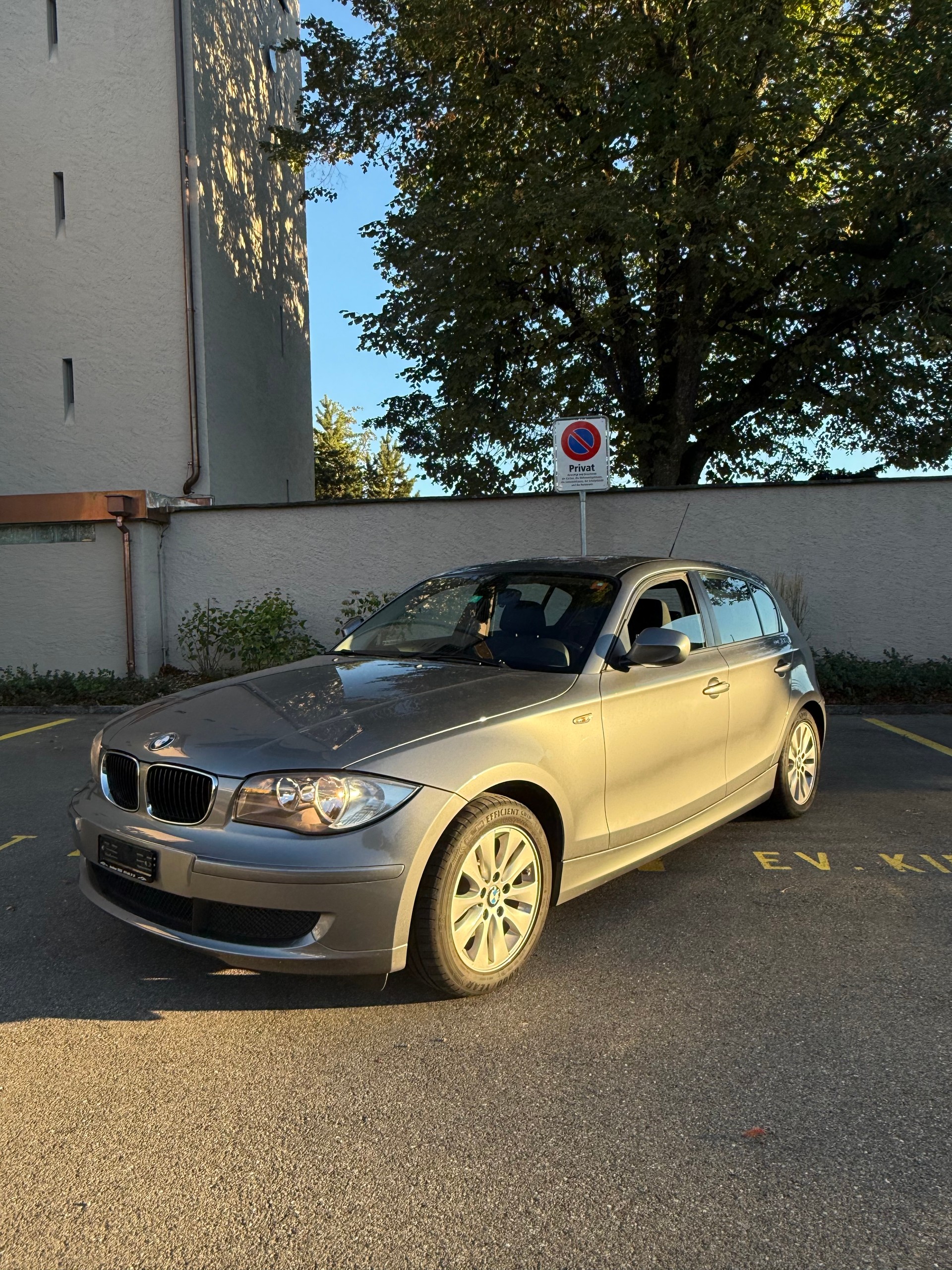 BMW 118d-image-0