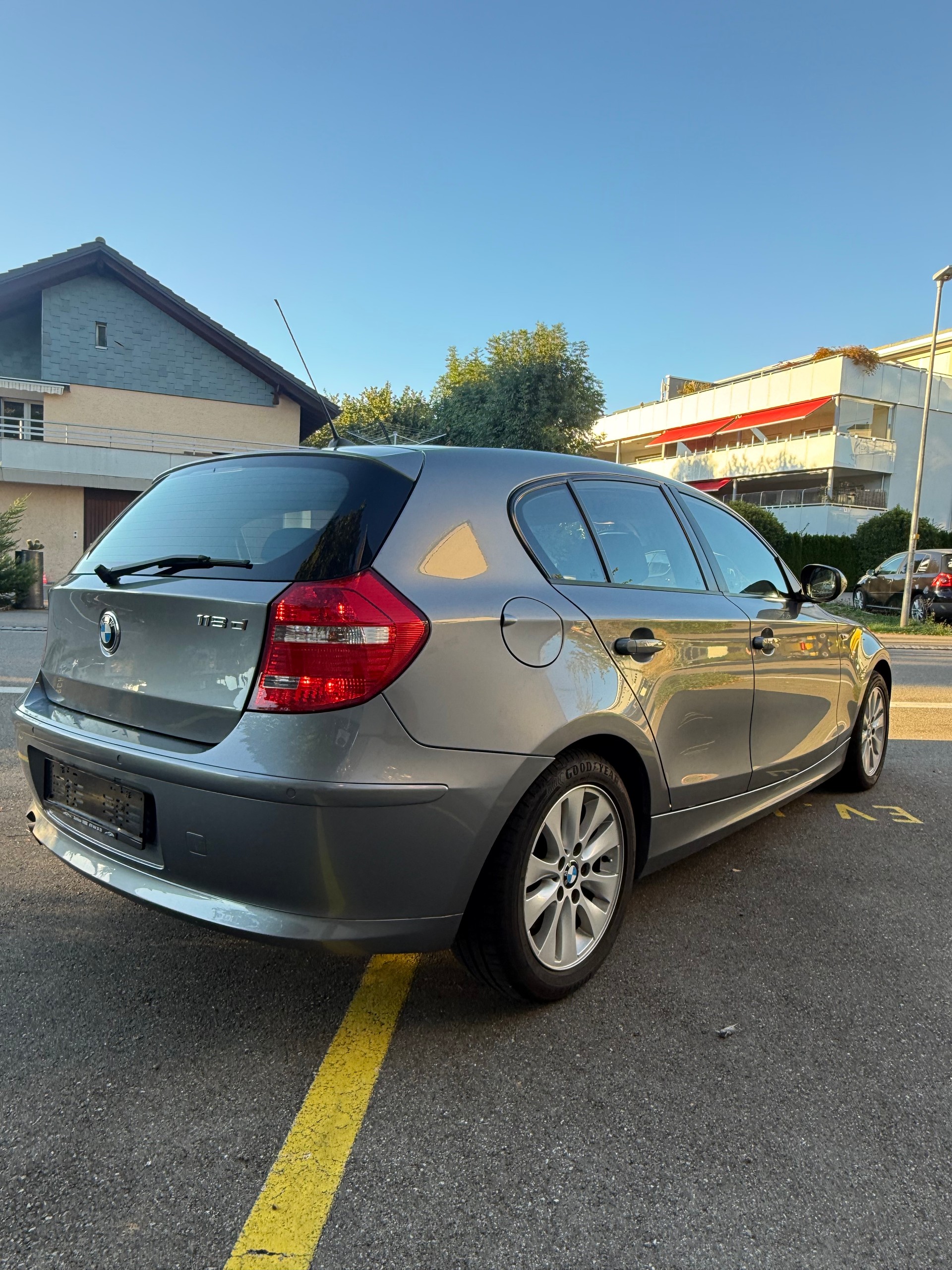 BMW 118d-image-5