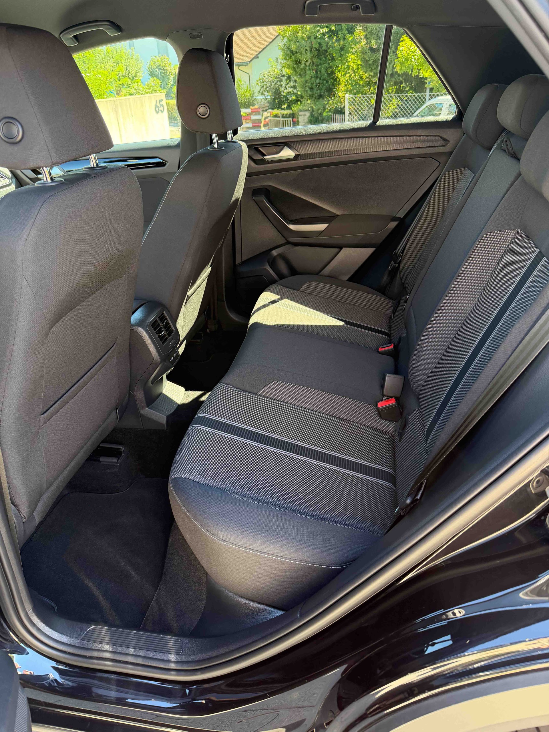 VW 1.5 TSI Sport DSG-image-6