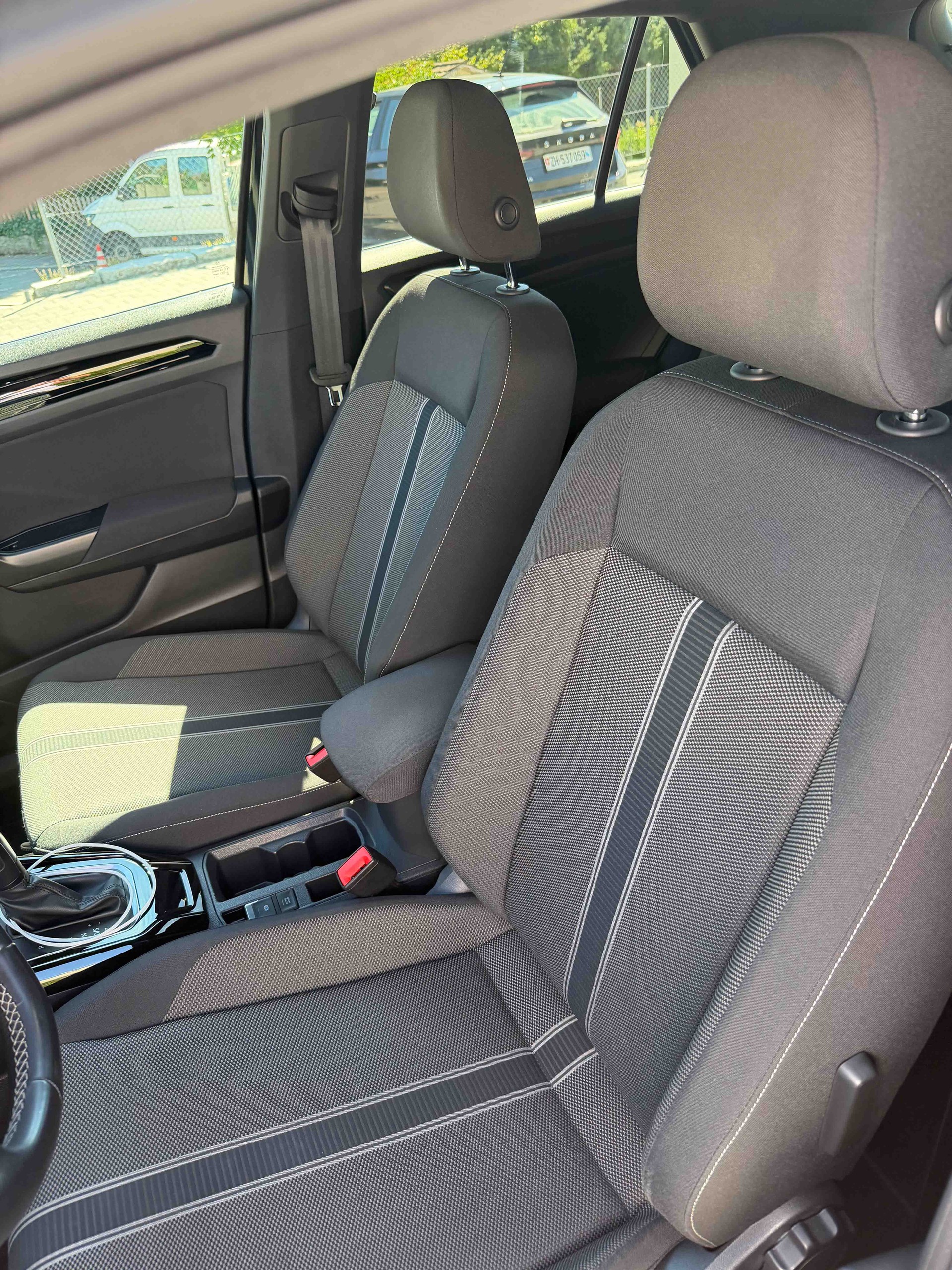 VW 1.5 TSI Sport DSG-image-7