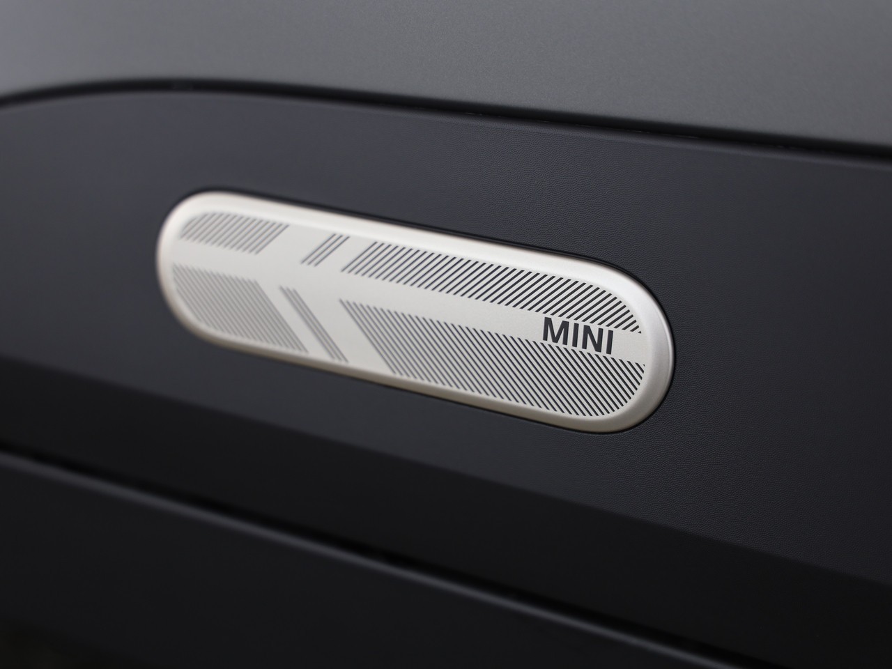 MINI Aceman E I MINI Days Offer-image-7