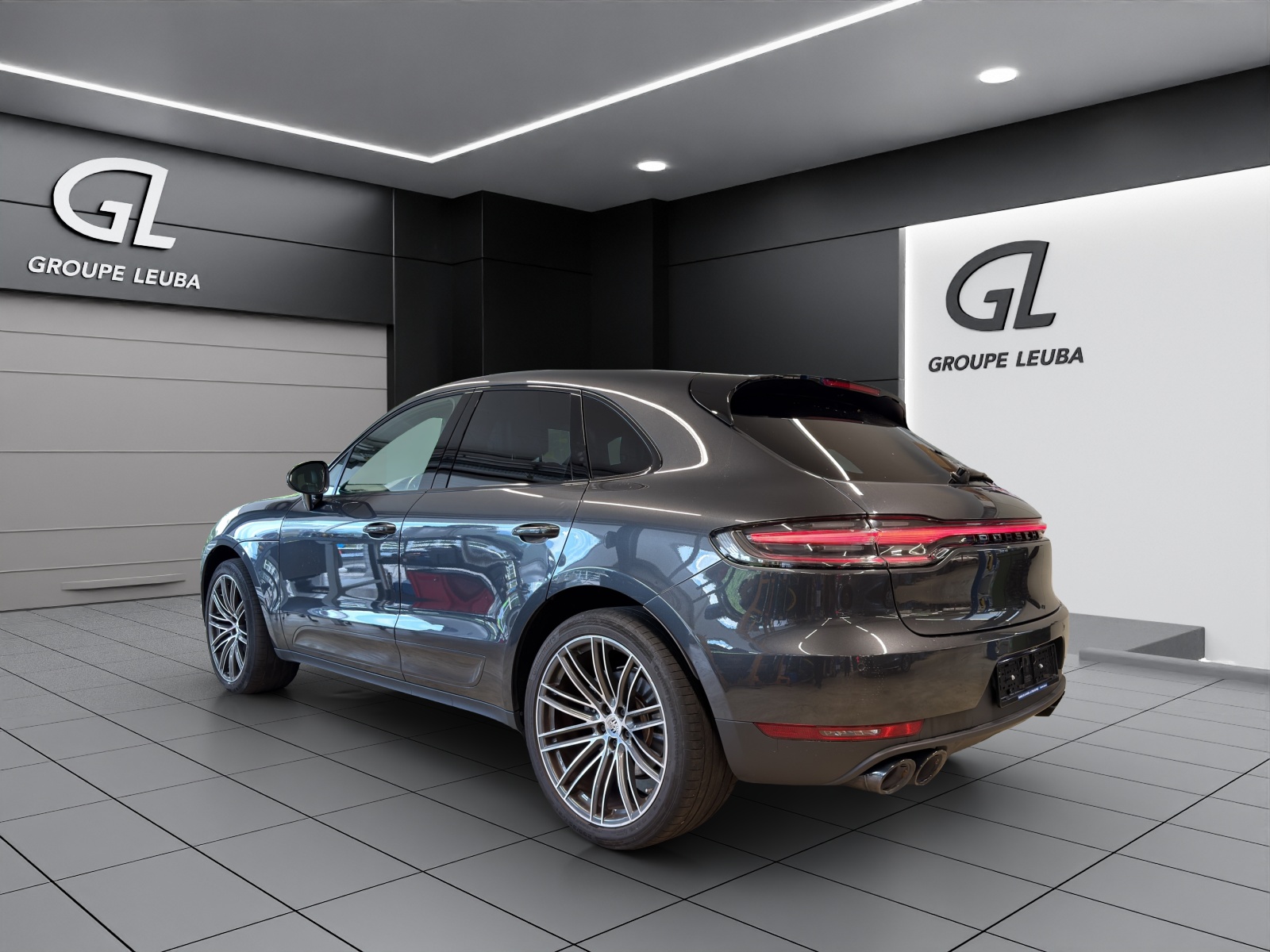 PORSCHE Macan S PDK-image-3